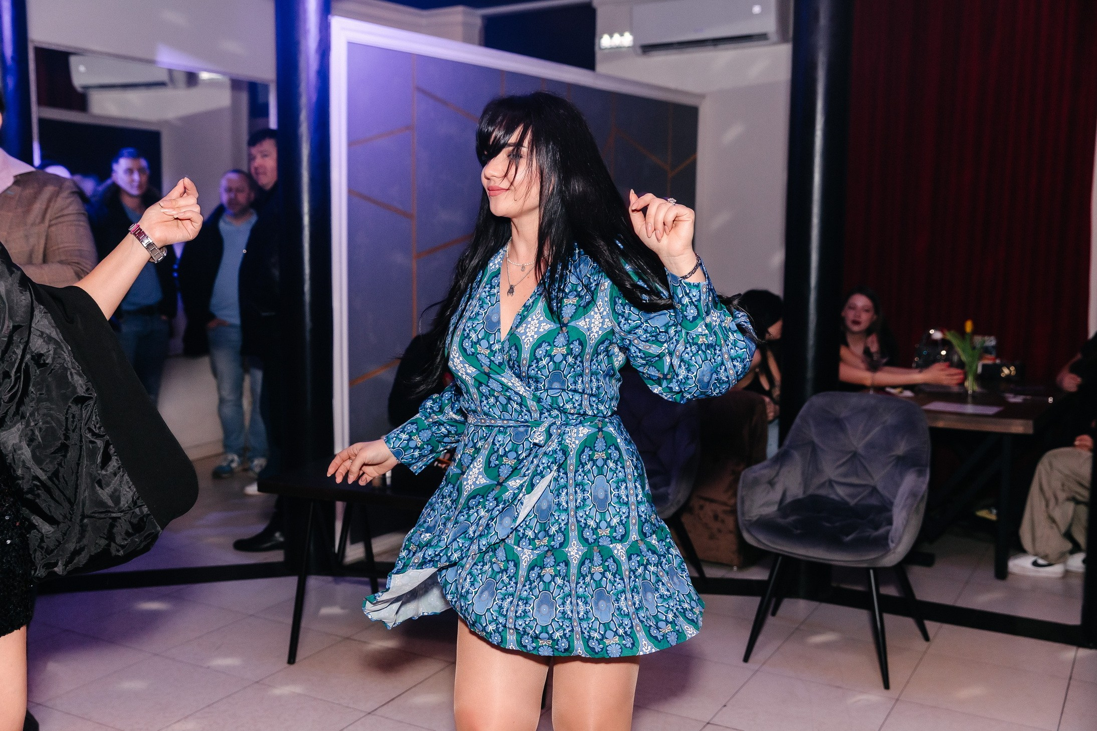 8 марта в лаунж-баре Major 2024. Свадебный, семейный и детский фотограф в Калининграде Елена Кравцова