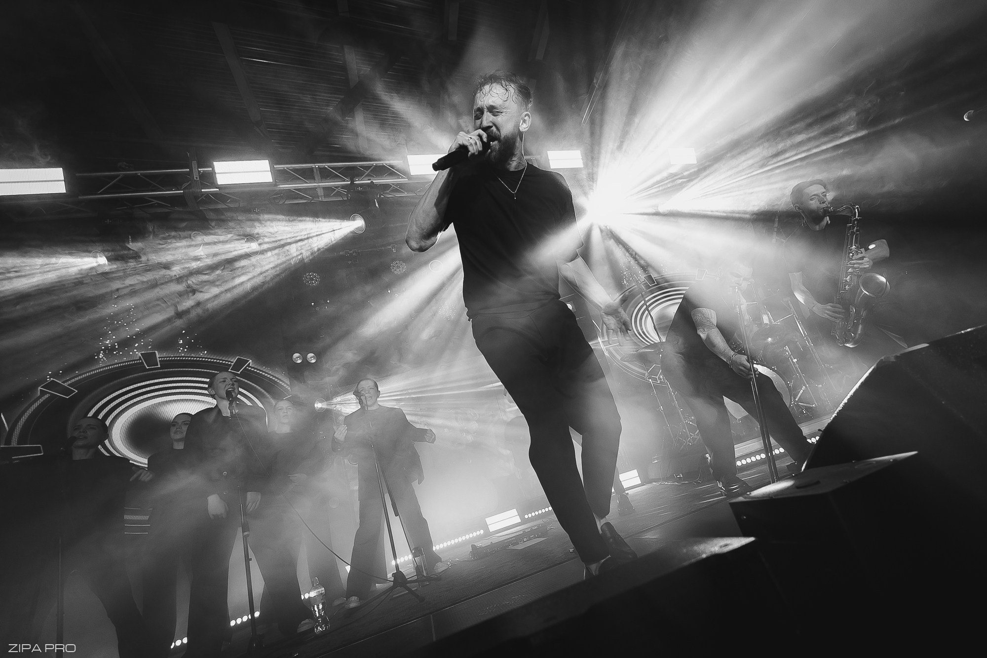 Сольный концерт кавер-группы «Балбесы». Фотограф Zipa Pro