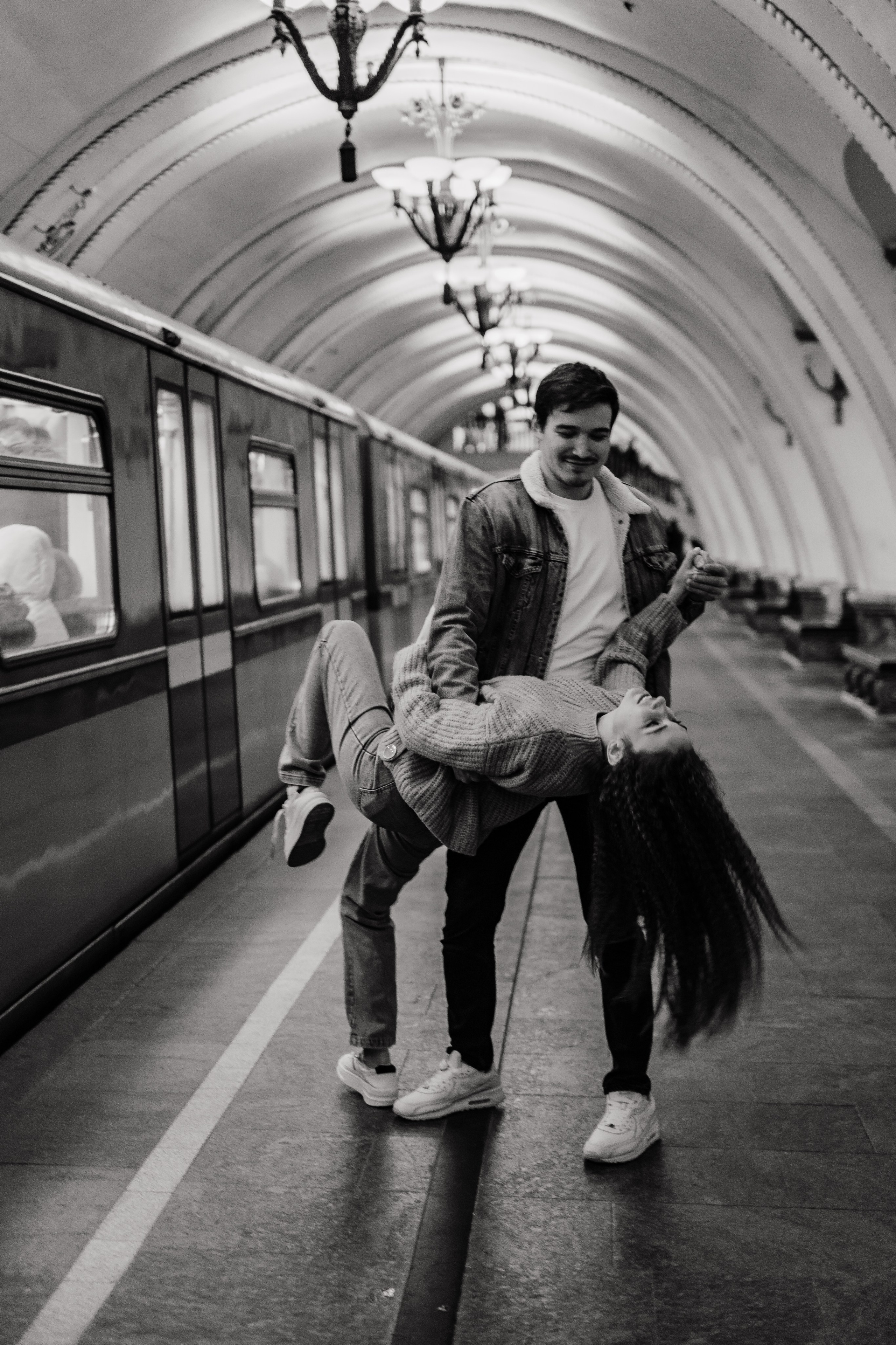 Любовь в ритме метро. Photographer Victoria Slavnova