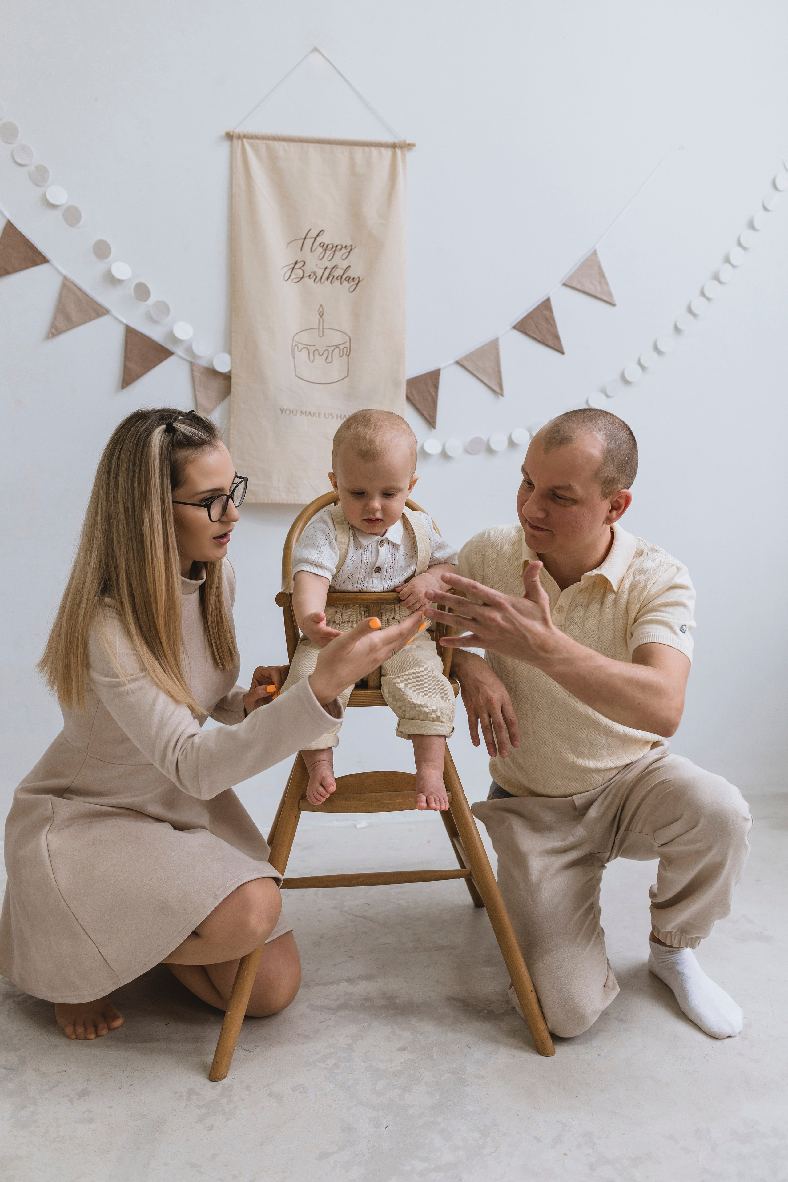 Марку годик. Женский и предметный фотограф