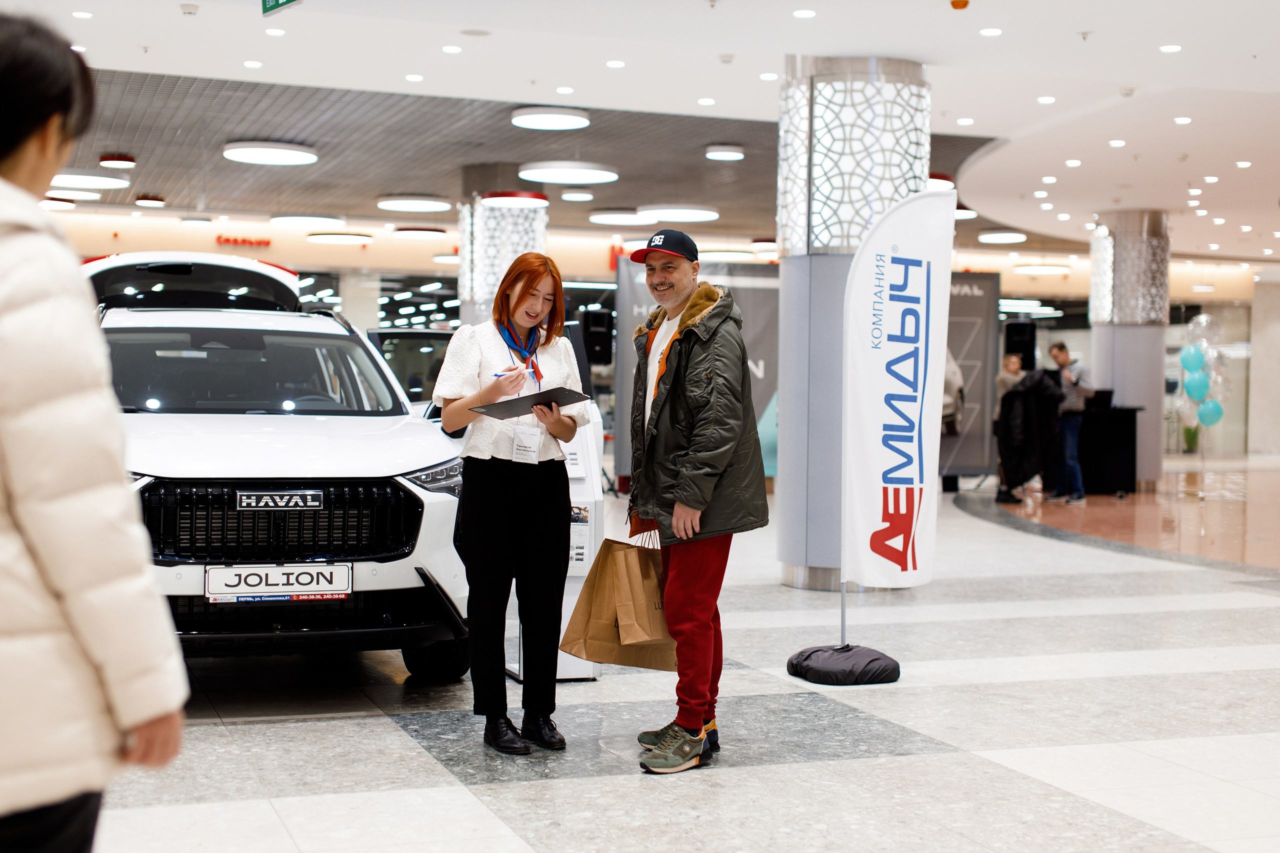 Презентация Нового HAVAL Jolion в ТРК Спешилов. Фотограф Дмитрий Молчанов | Фотограф Пермь | Фотограф