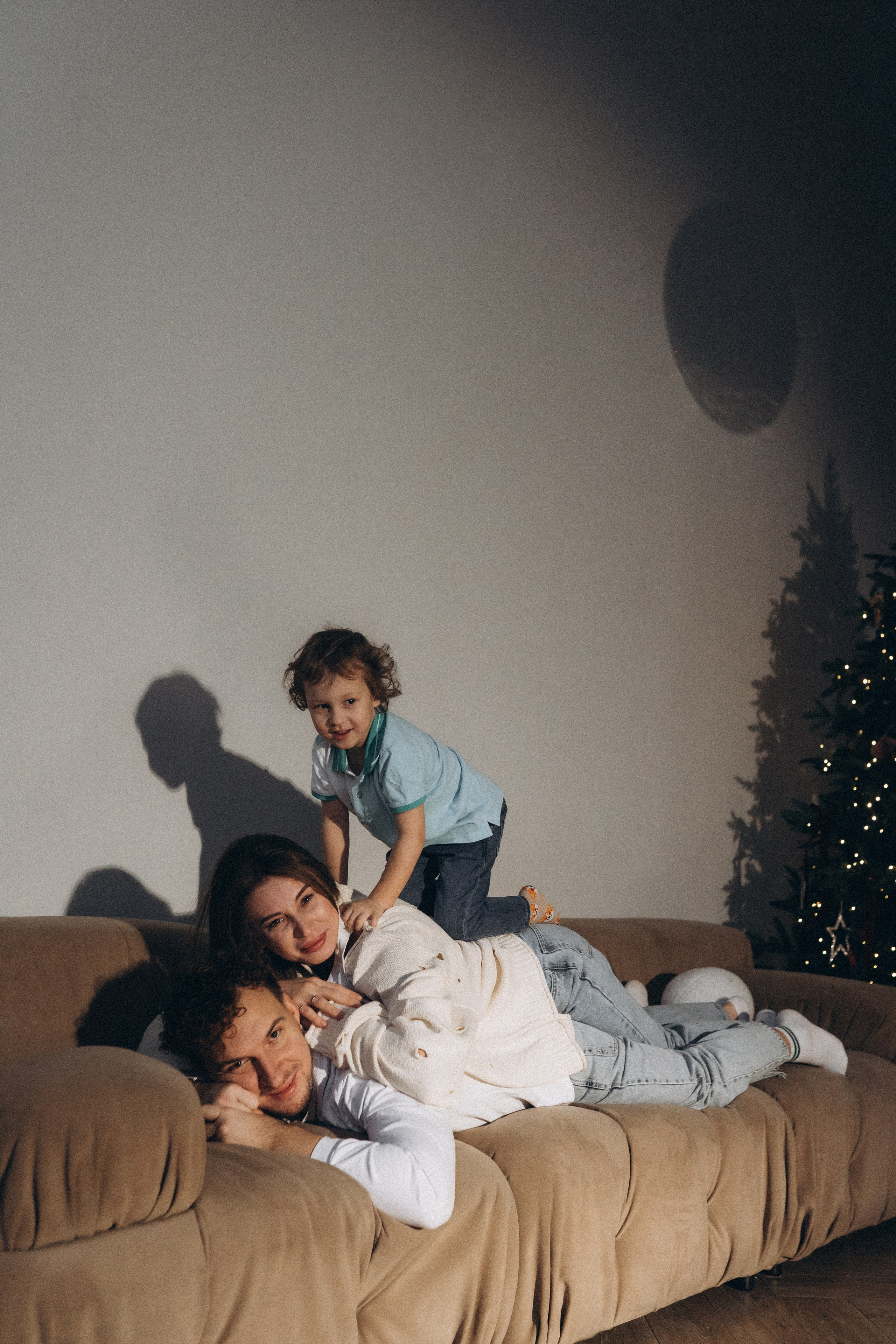 Лера, Гоша и Роберт. Семейный фотограф в Челябинске