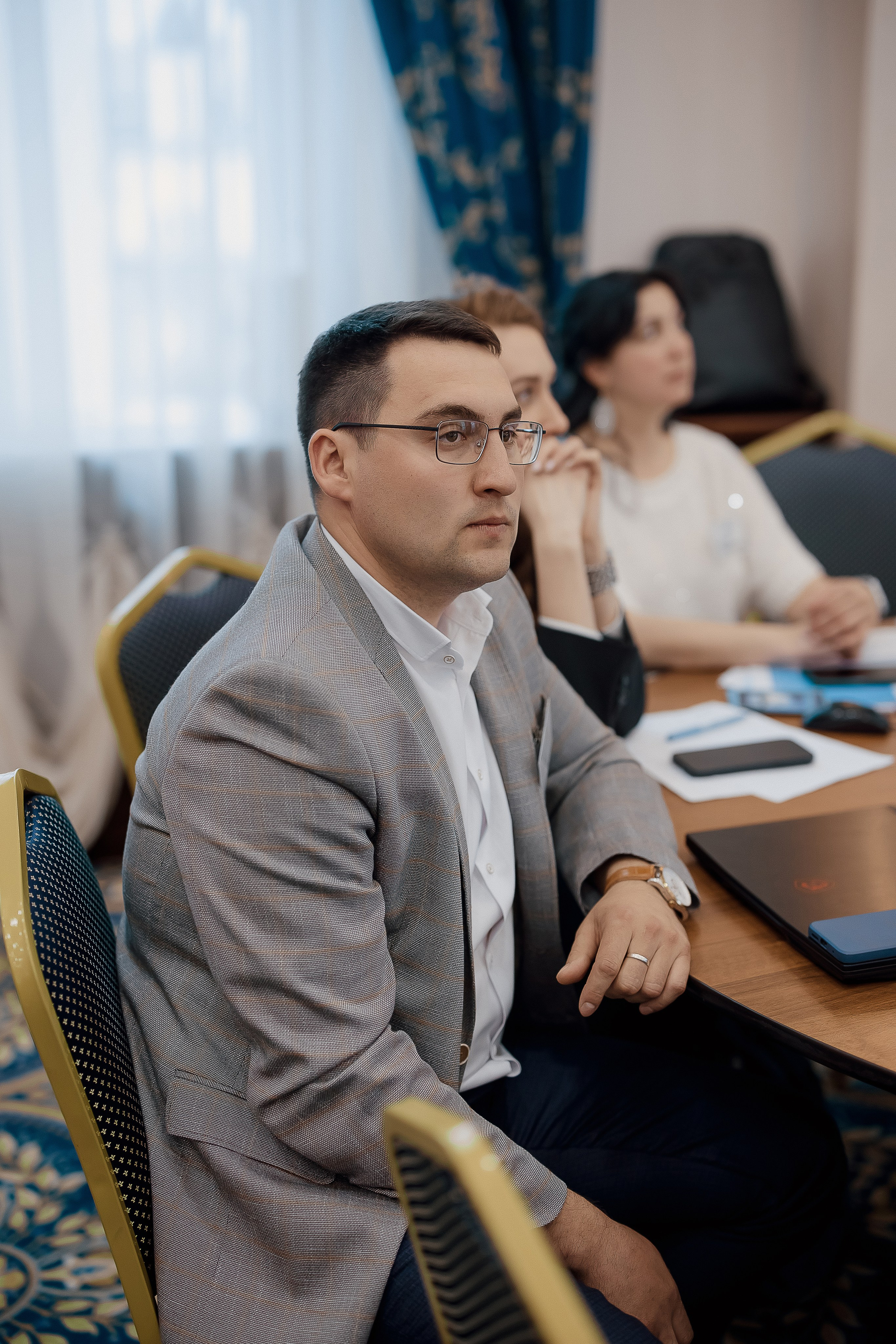 Конференция. Свадебный фотограф
