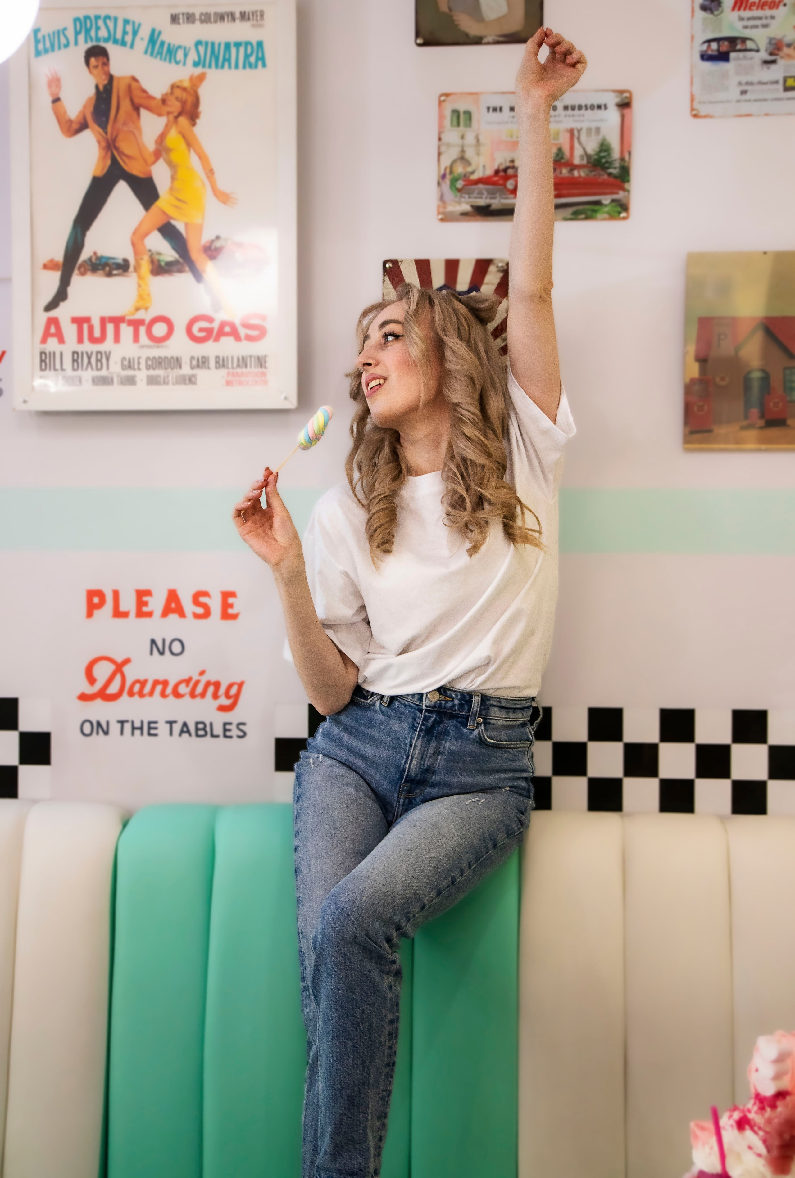 Сладкая история: уютная и атмосферная фотосессия с десертами. Портретный фотограф в Санкт-Петербурге Савельева Ольга