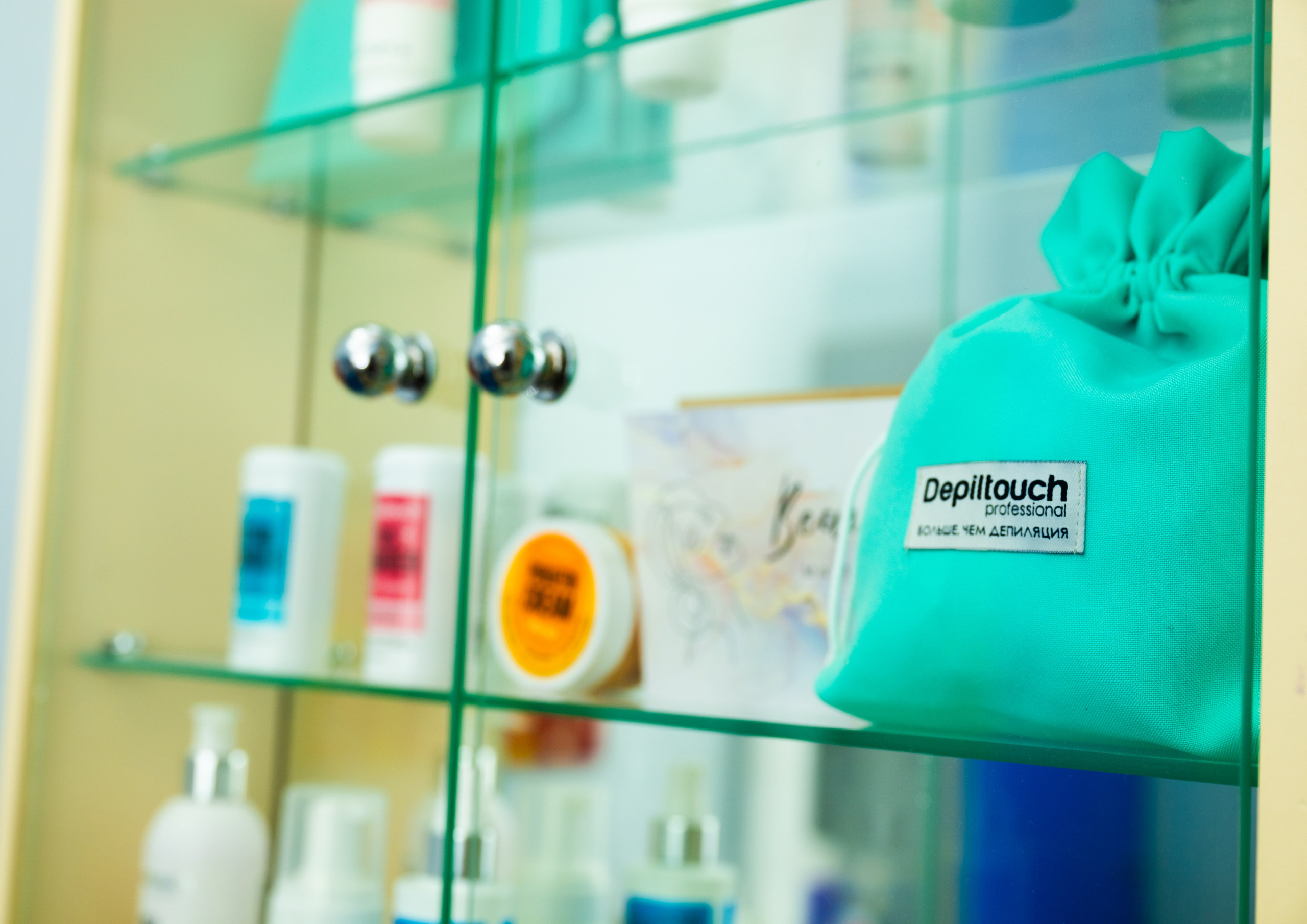 Контент и предметная съемка. Реклама. Бизнес. Студийный и свадебный фотограф и видеограф в Севастополе — Юлия Макаренко