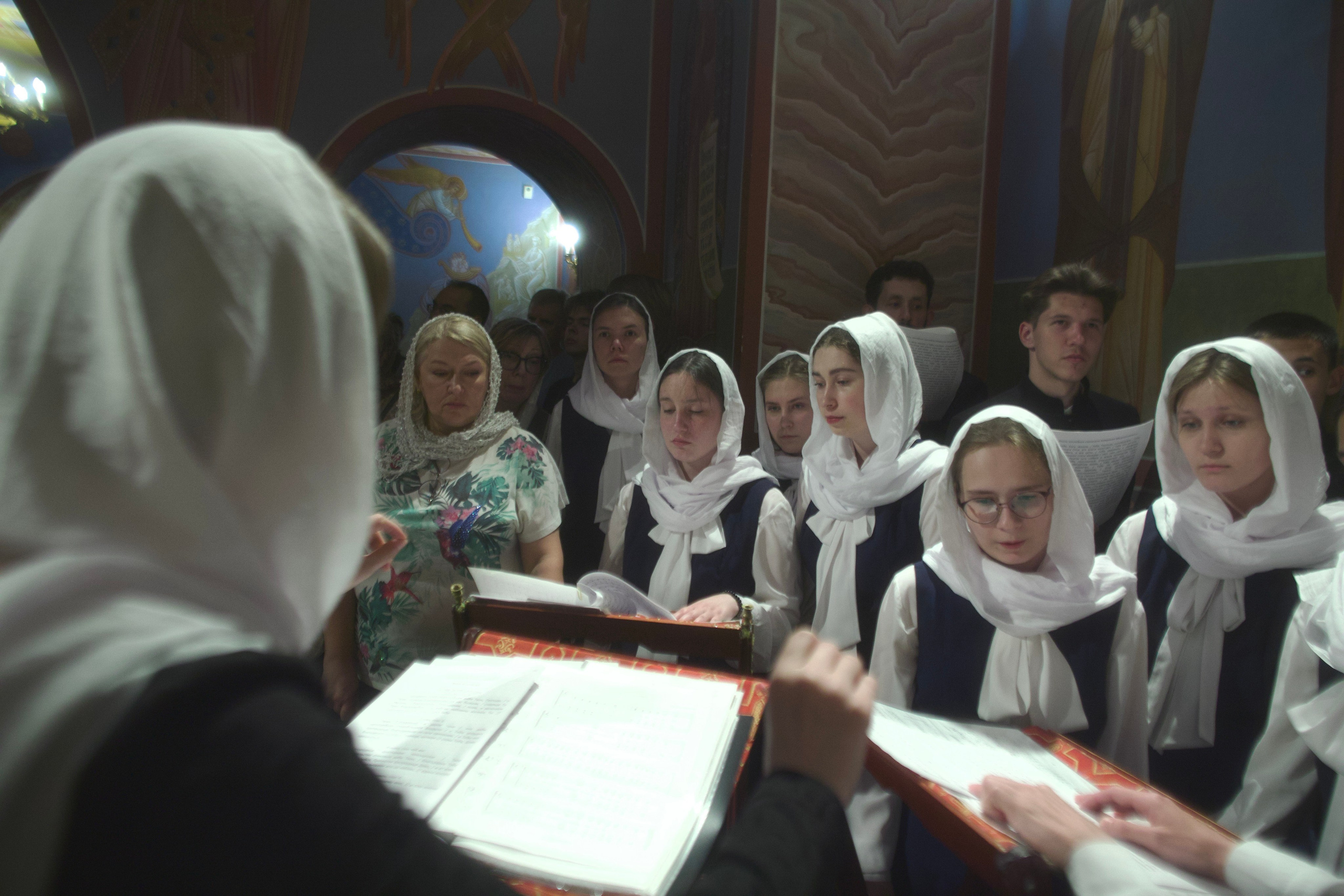 Вручение дипломов Екатеринбургской семинарии. Илья Антропов: фотограф и документалист. Портрет, документалистика, бизнес, видео, AI