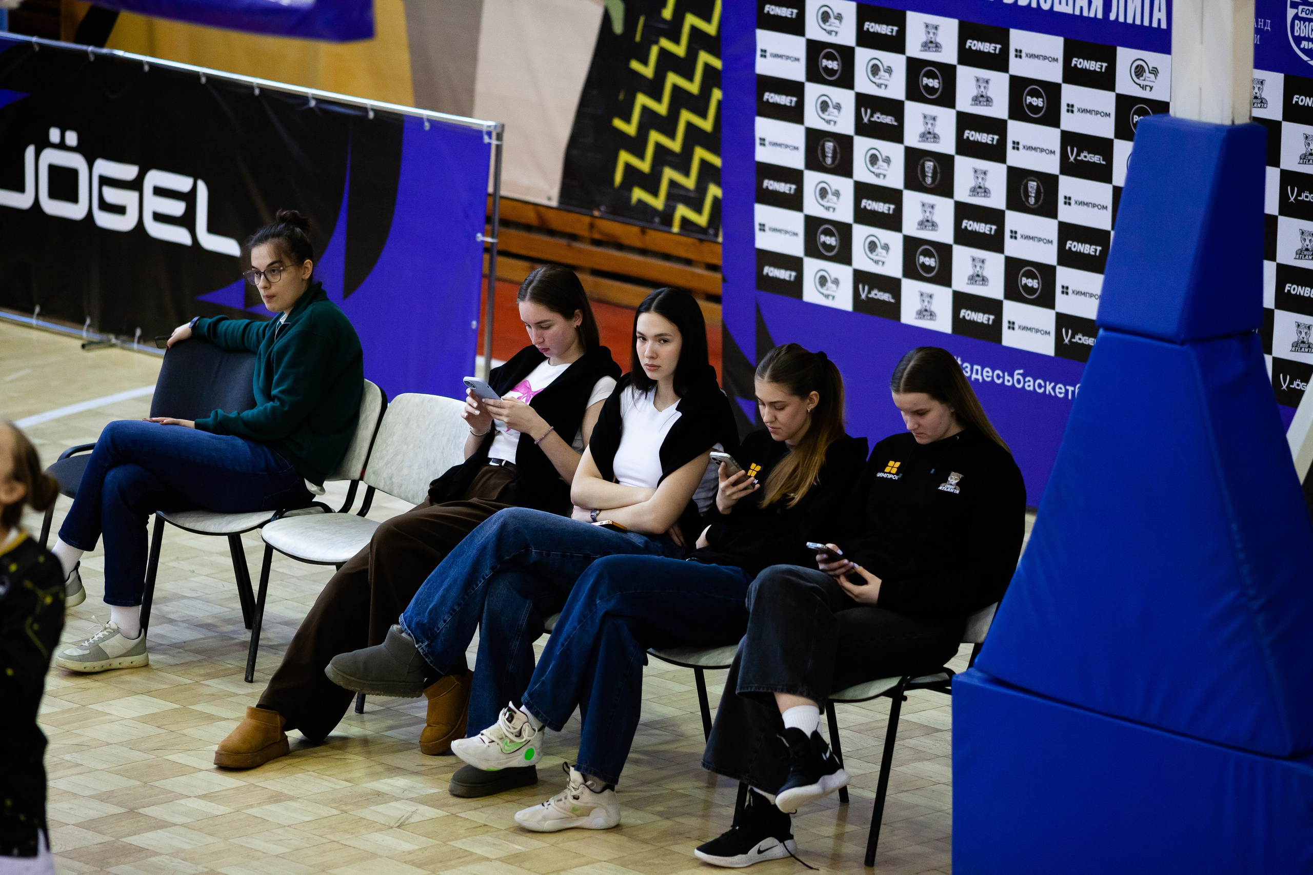 ЧГУ-Атланта — Юность 2 игра. Фотография