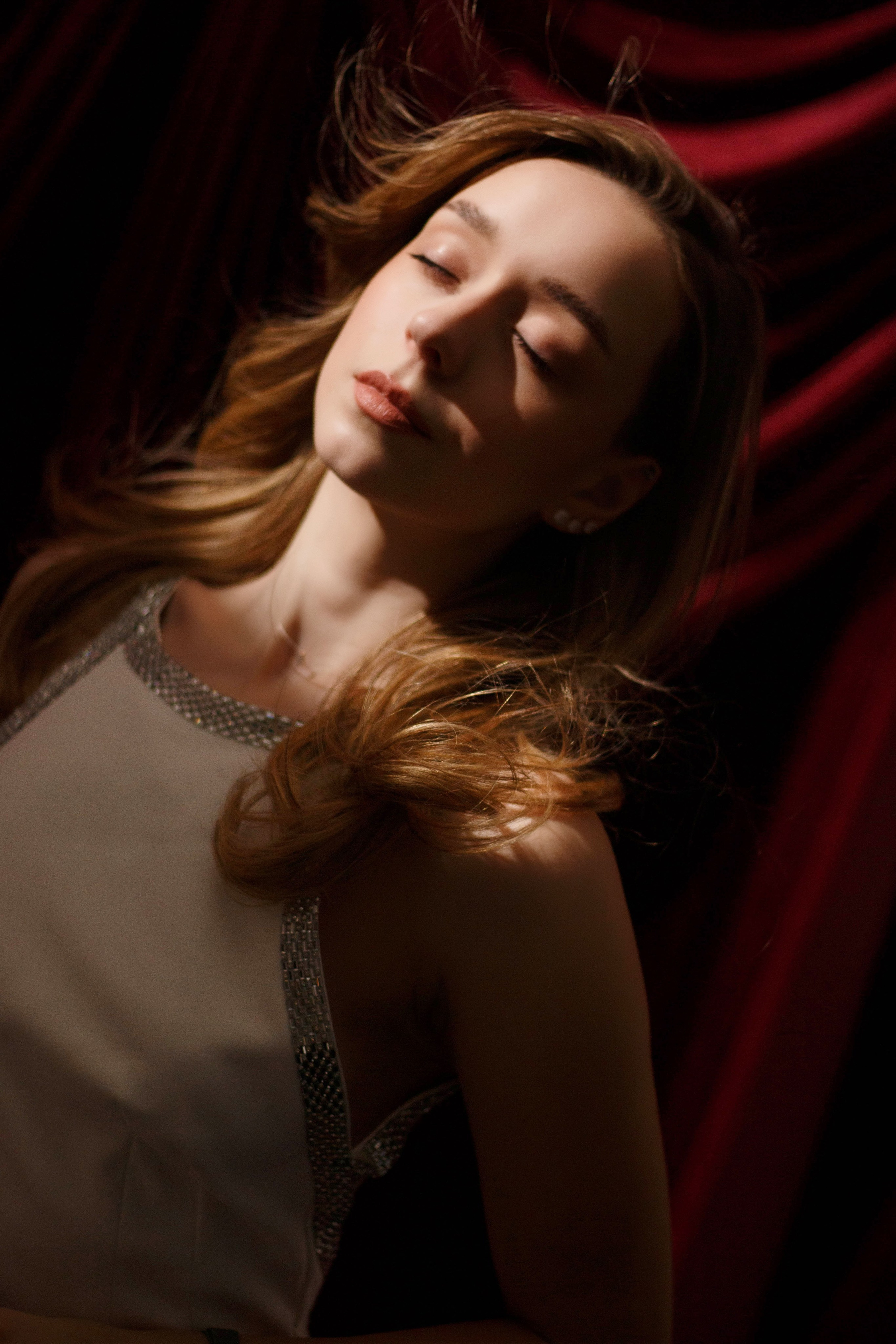 NADYA. Бережно сохраняю ваши чувства и истории на своих фотографиях