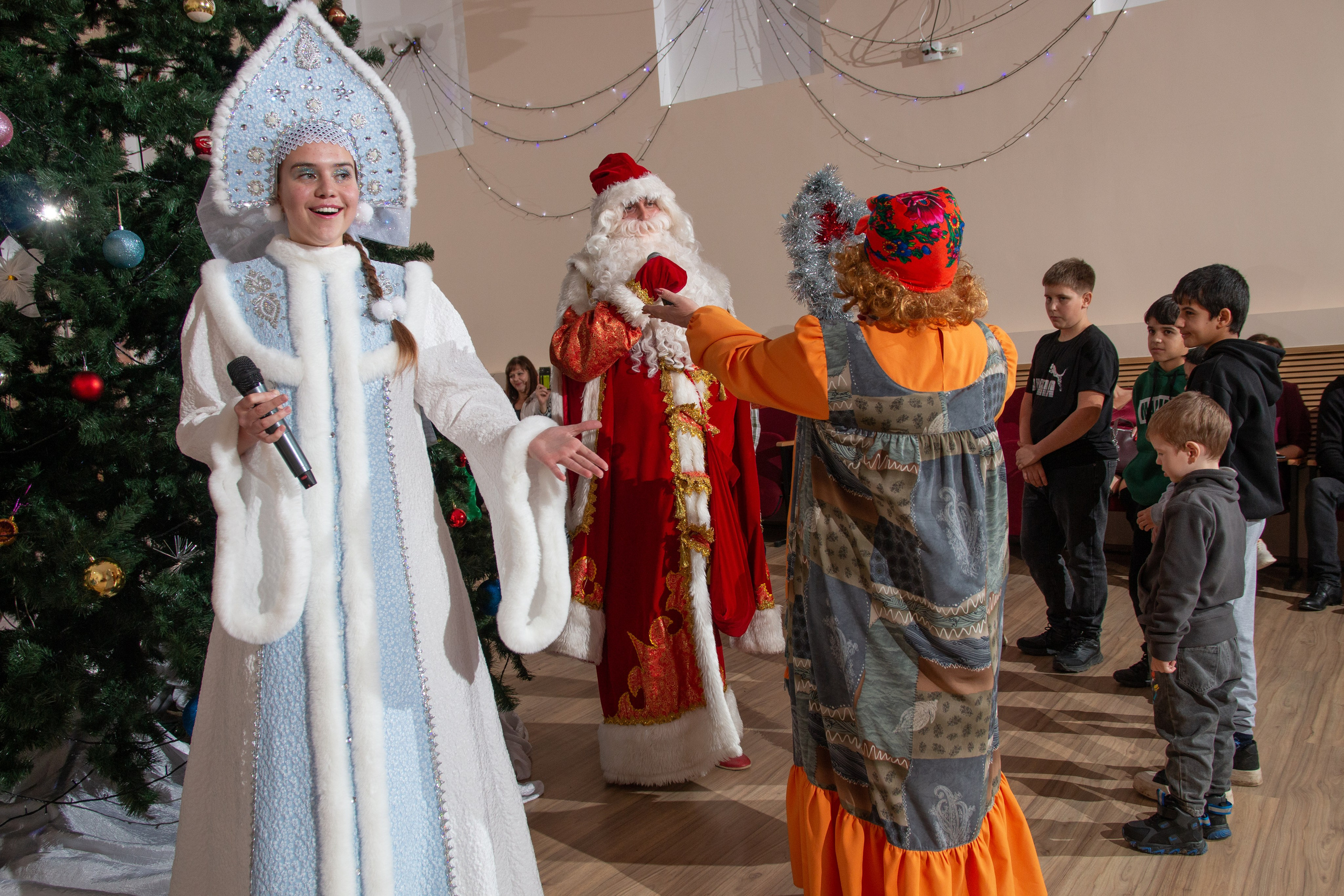 Новогодний утренник ДК Строитель 25.12.2023 г. г. Новоалександровск. Главная