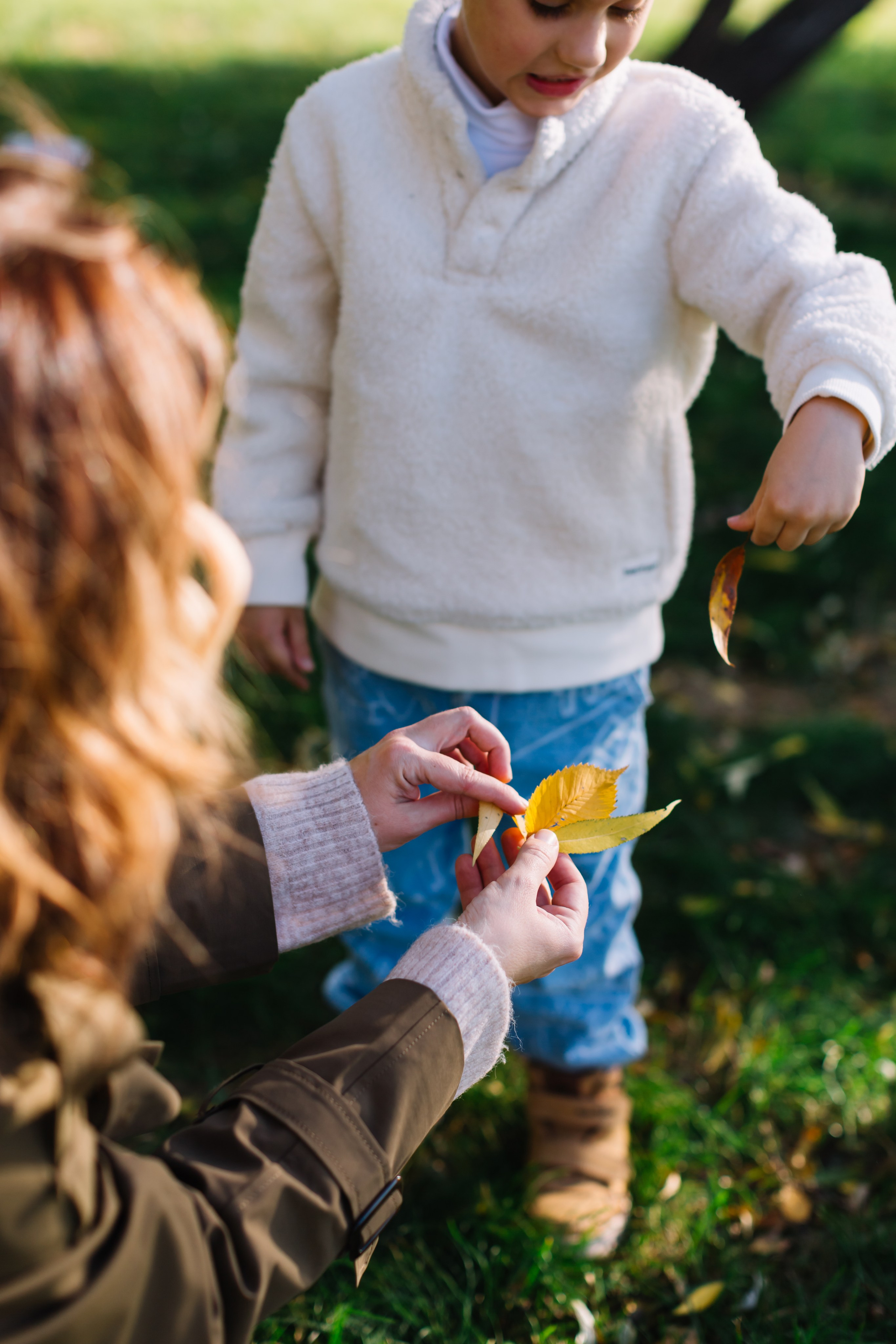алёна малахова фотограф новосибирск семейный детский домашняя фотосессия в новосибирске день рождения репортажная съёмка фотосессия с лошадьми на конюшне деревня алтай  на природе фотосессия в детском саду мама и сын предложение руки и сердца идея  помолвка фотосессия берег закат детский день рождения годик торт аниматор лофт игровая продолжение следует prodoljenie_sleduet_  корпоратив тимбилдинг первоклашка линейка  контент  бизнес портрет оперный новат франция берет весна девушка мама и дочь мать и дитя