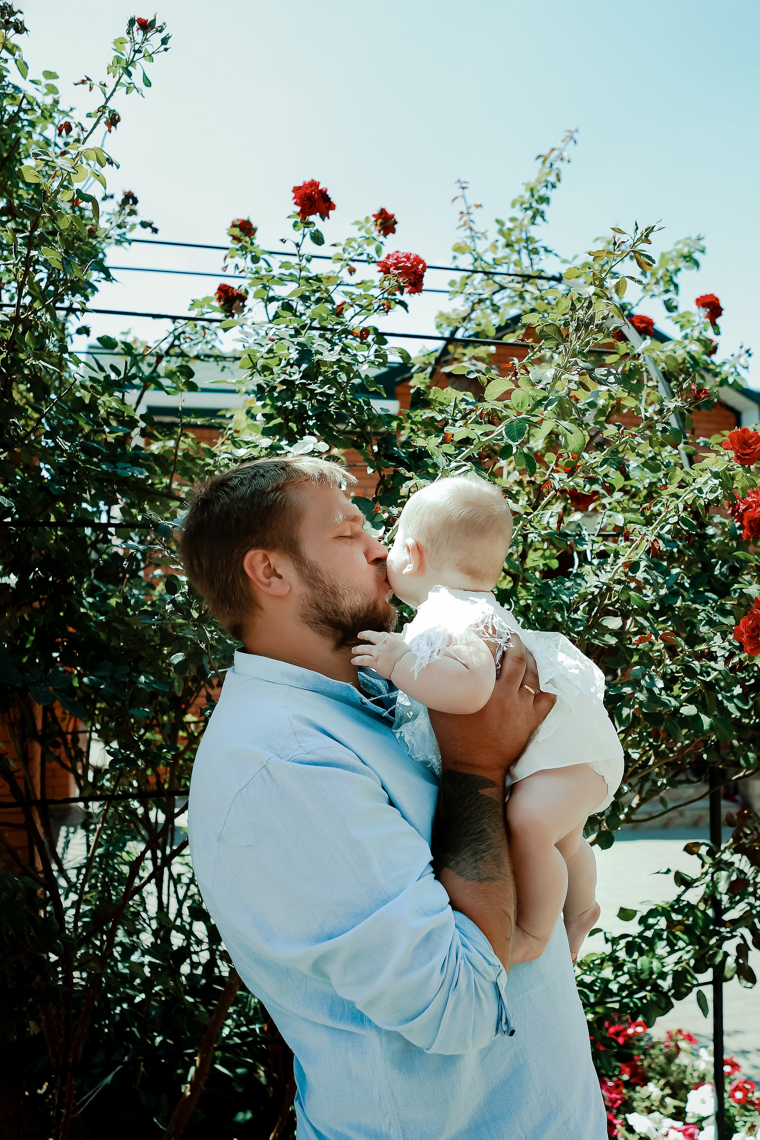 Таинство Крещения Отца и Дочери. Свадебный фотограф Евгения Фролова г. Каменск-Шахтинский, Донецк, Ростов