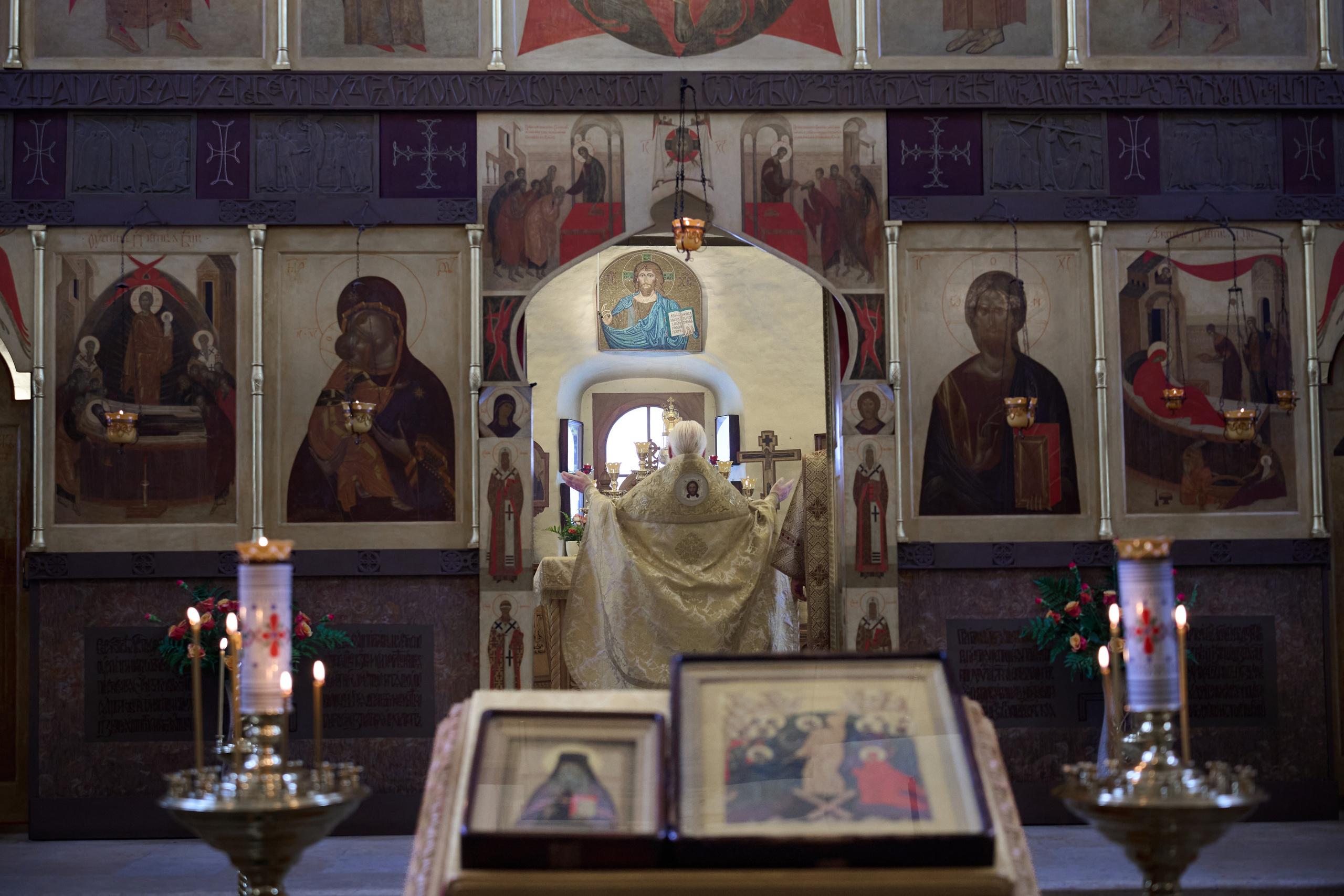 Литургия на китайском языке. Фотограф в Москве