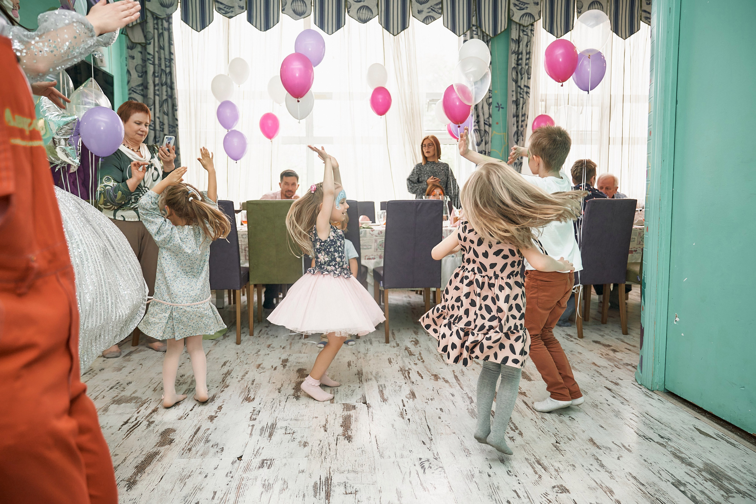 Детская Фотосессия в кафе Андерсон — день рожденье, 1 годик