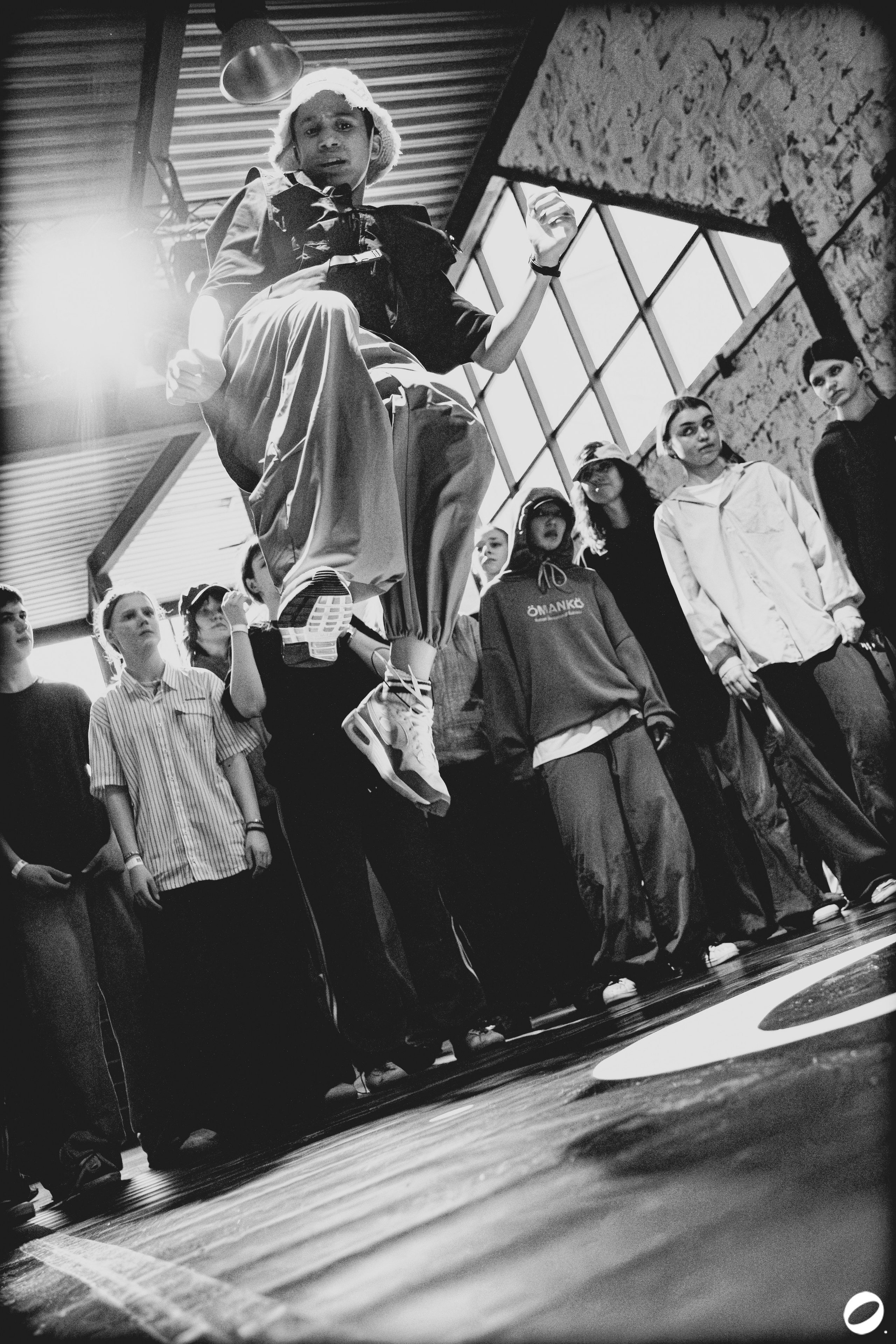 ODD.CLUB 04/04 (@youlovebu). Соня бу тебя сфоткала