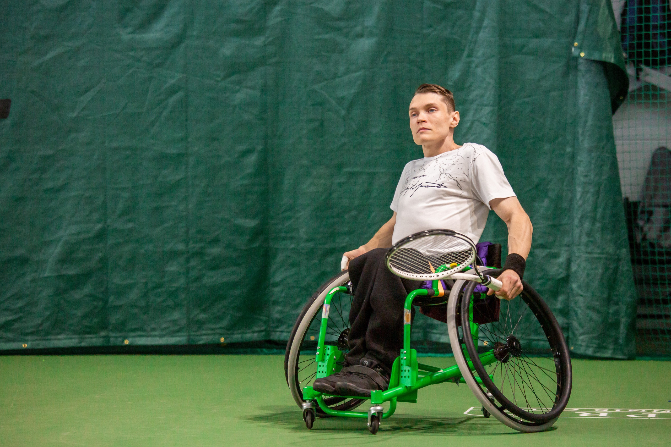 Турнир по теннису на колясках. Репортажный, семейный, свадебный, портретный фотограф