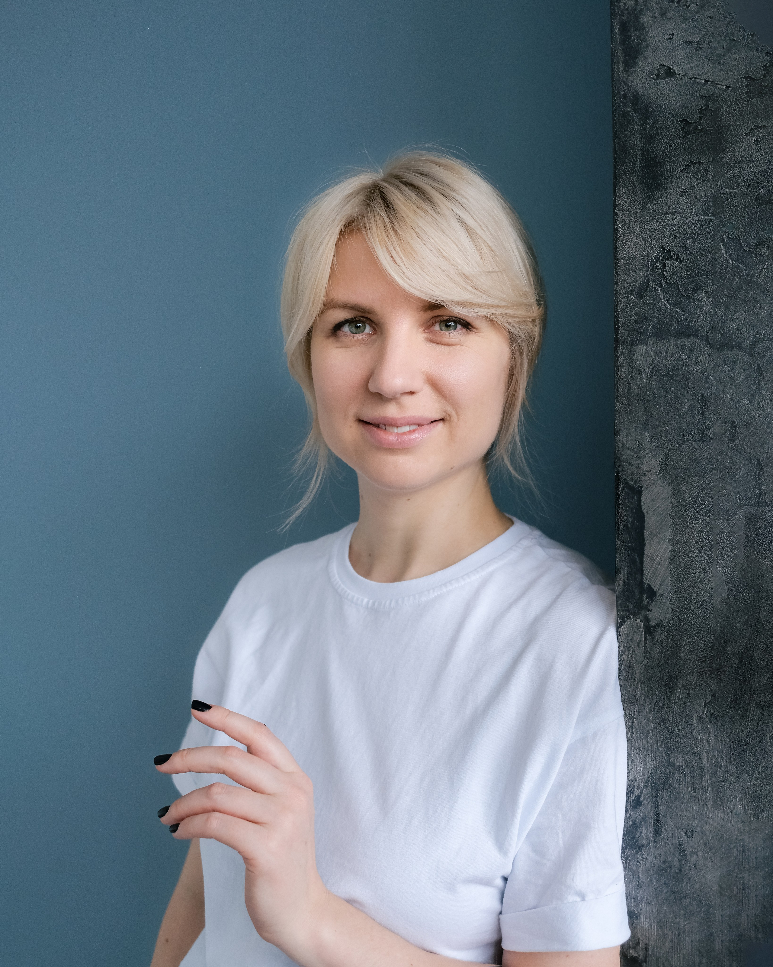 Юля. Елена Симонова