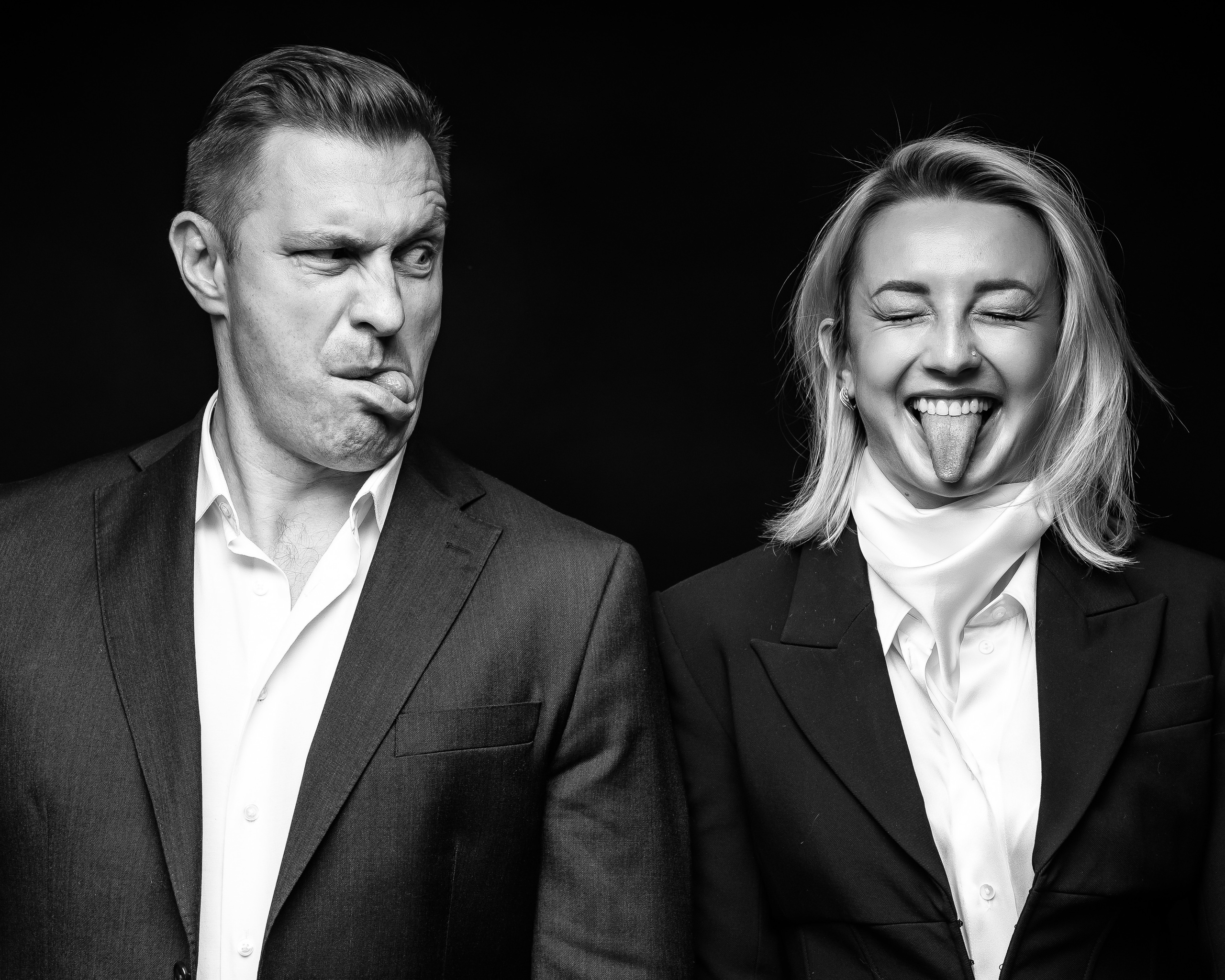 лавстори с пародией на звезд