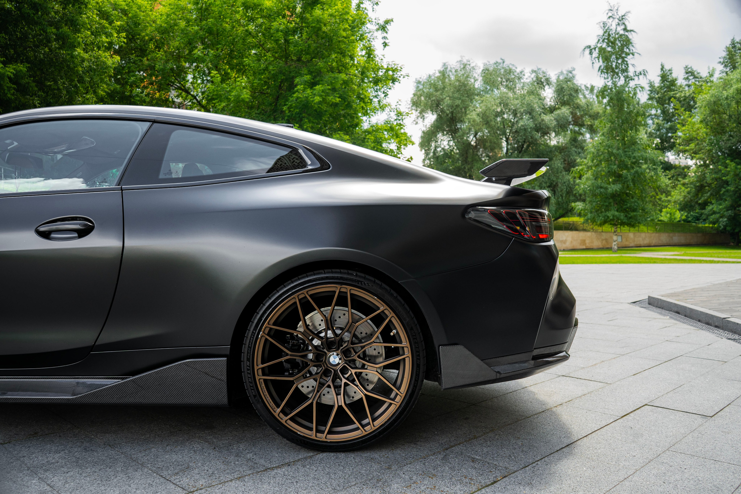 BMW M4 (Black matte). Автомобильный фотограф Ногинск Денис Городок