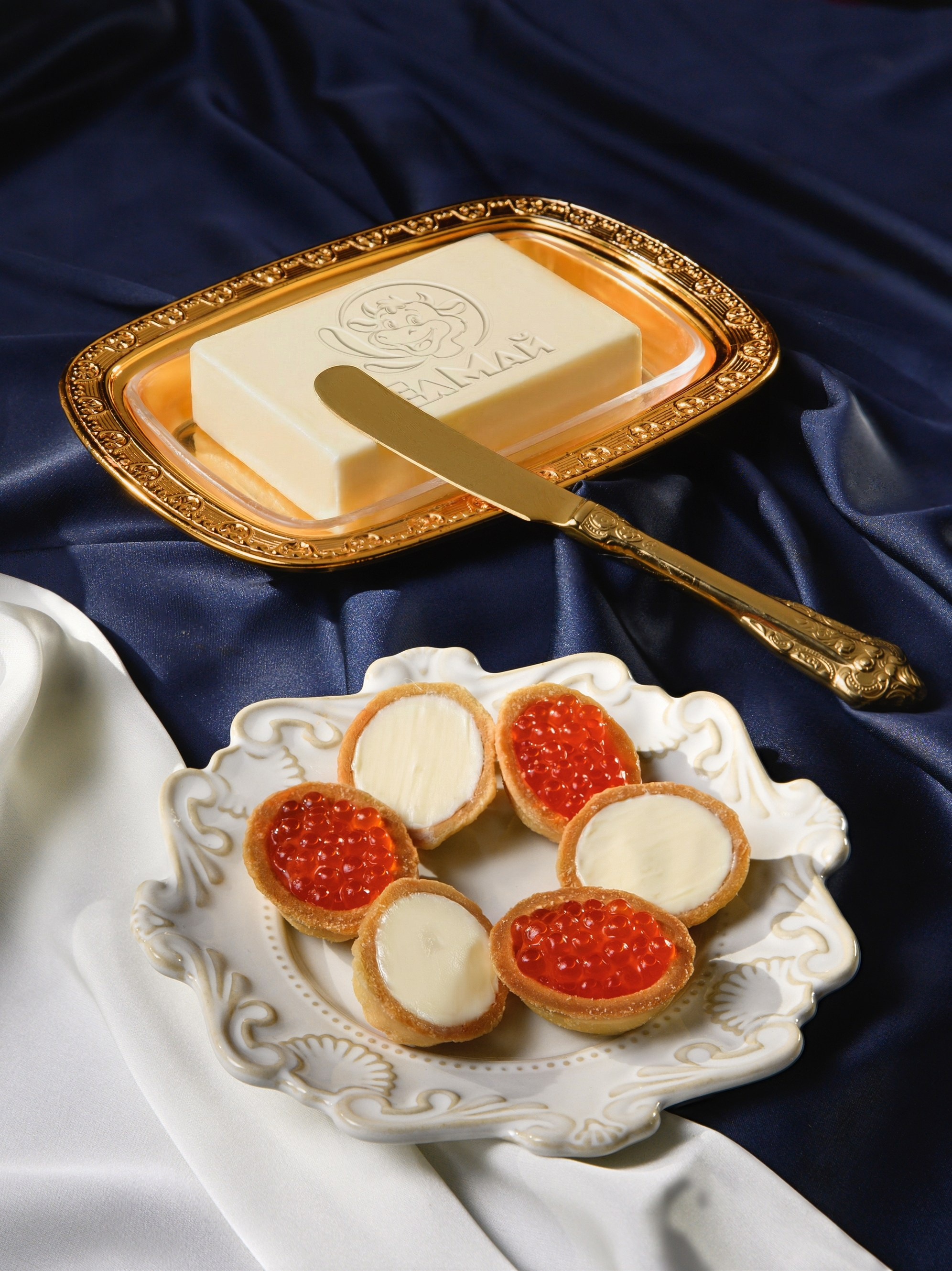 Елмай. Каустика — предметная фотостудия для брендов