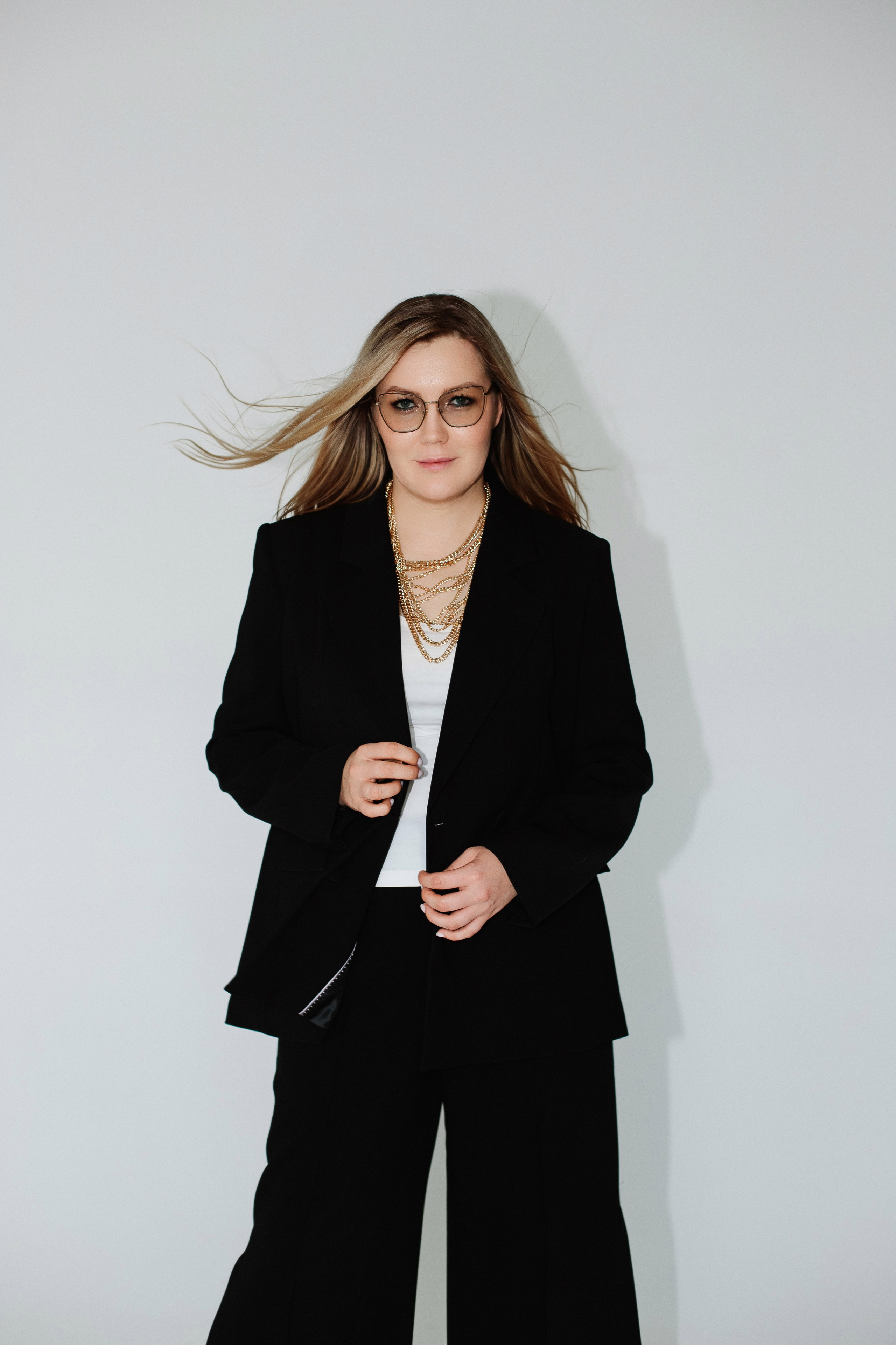 Контентная фотосессия для родолога/психолога. Контентный фотограф в Перми Натали Кытманова