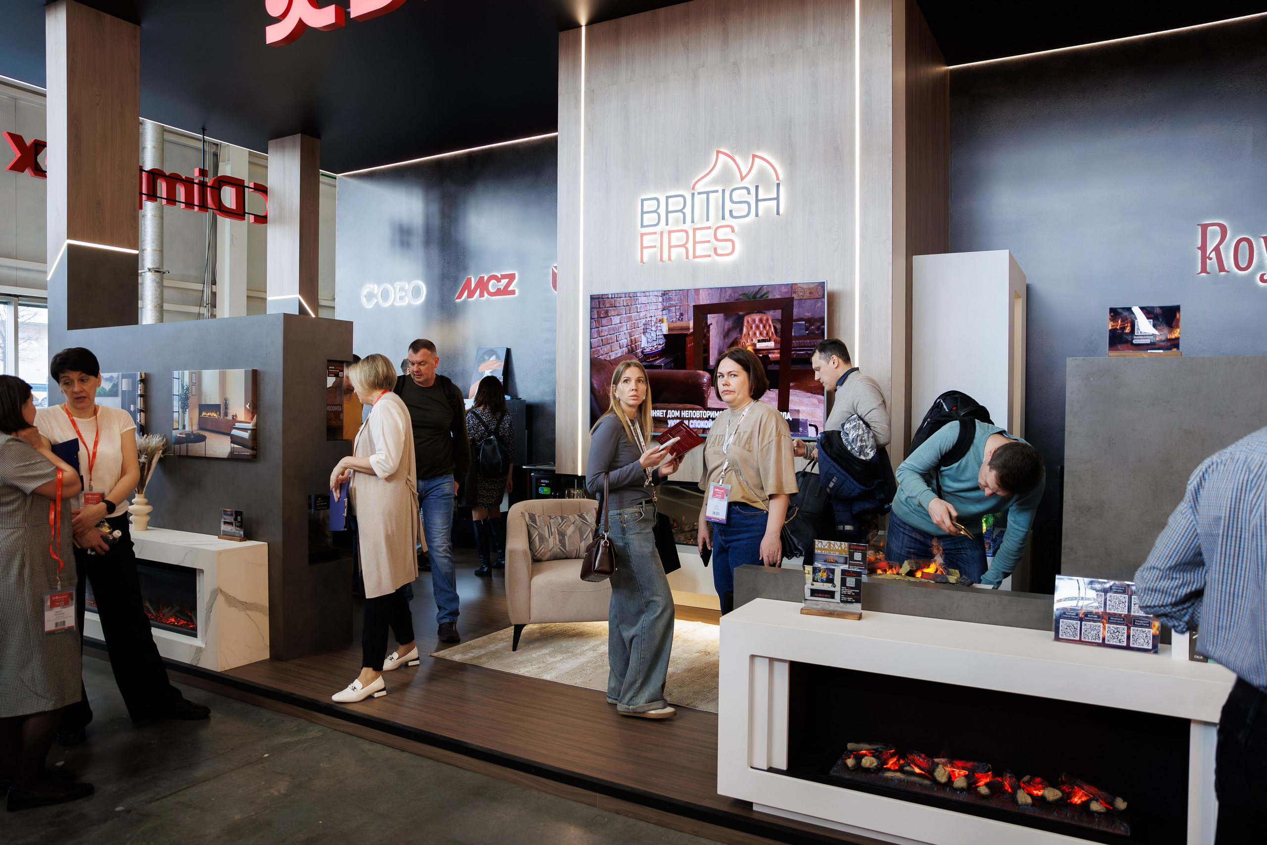 Выставка Royal Flame. Фотосъёмка для бизнеса — предметное фото, репортаж с мероприятий, портреты людей, съёмка интерьера и экстерьера