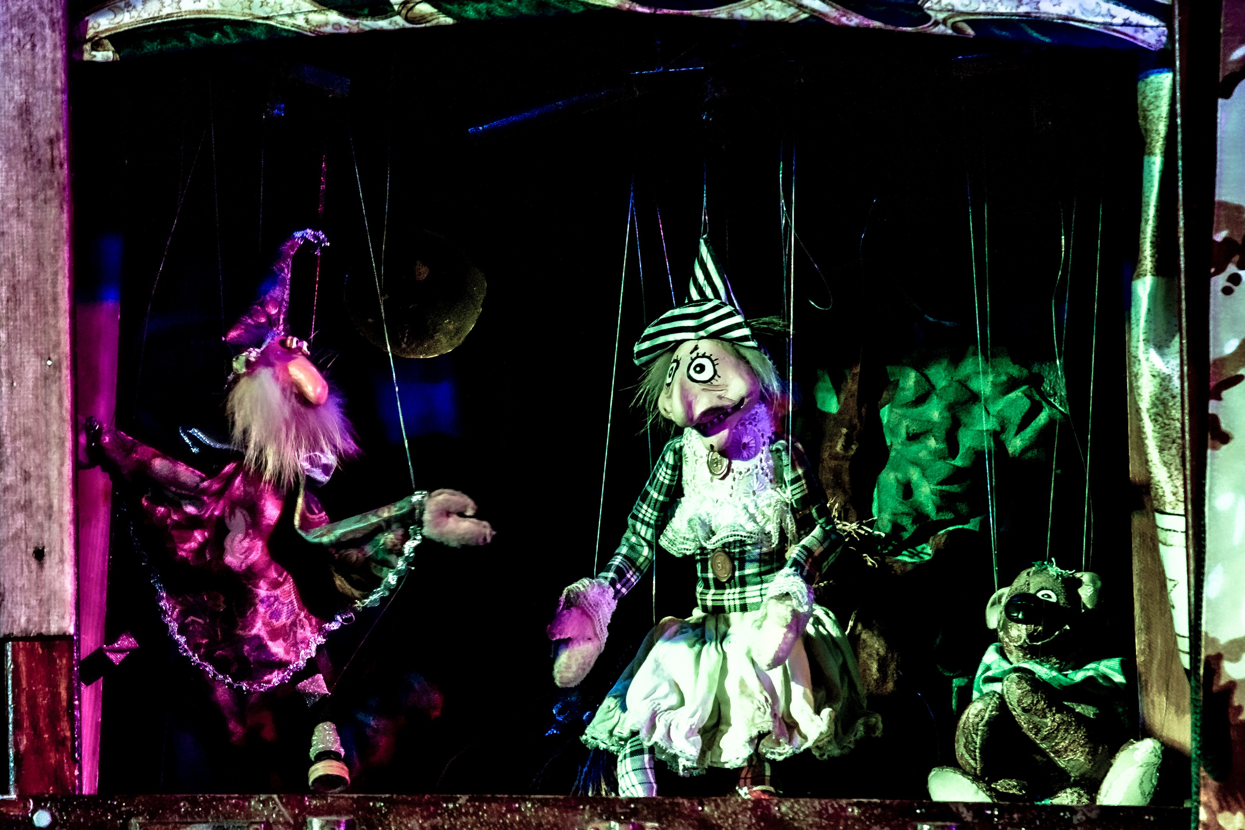 Маленькая ведьма спектакль театра Саквояж. Фотограф в Сочи Юрий Шептаев