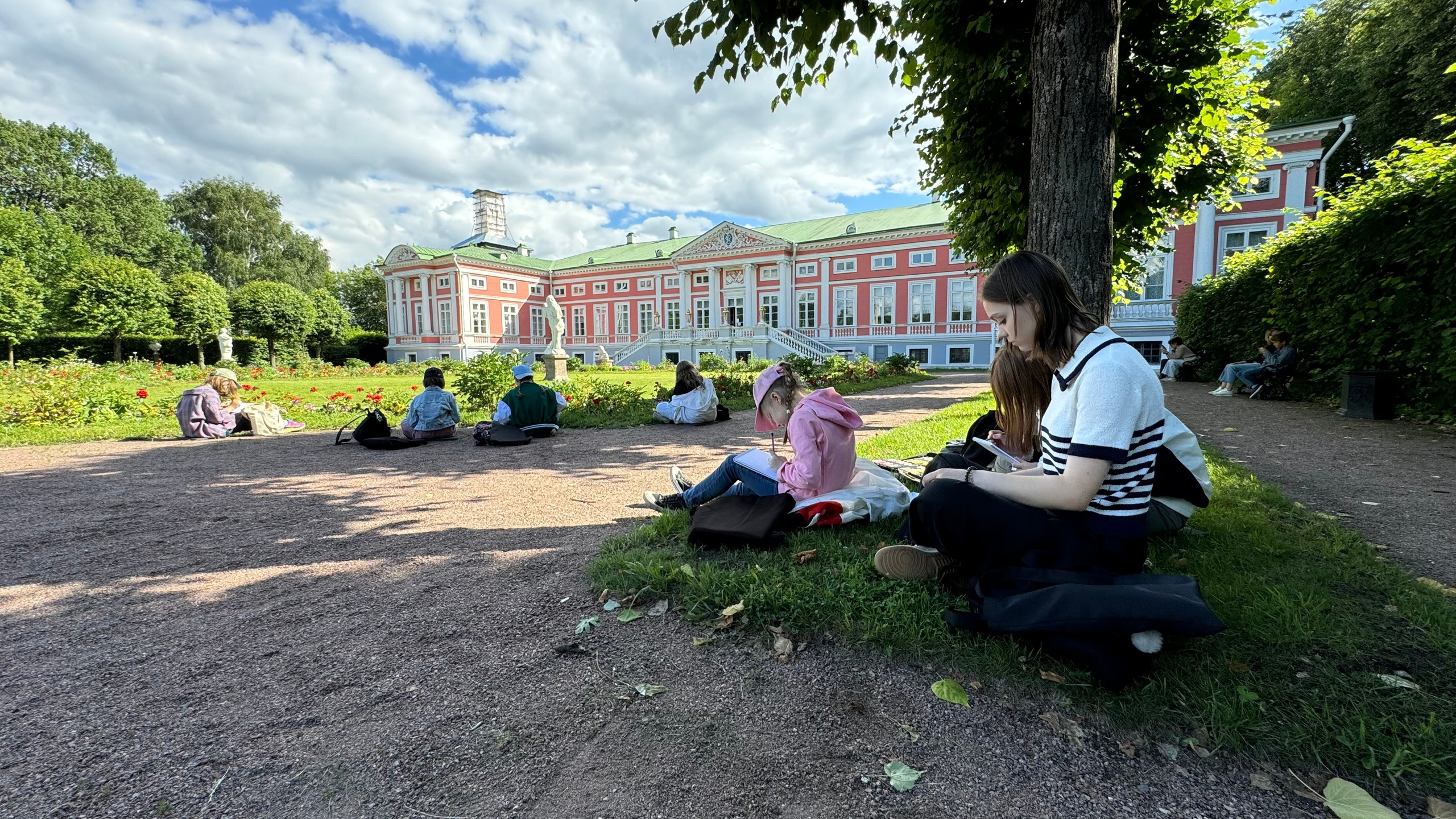 Приглашаем в арт-лагерь в Москве для детей!. Арт-вечеринки и мастер-классы в Москве для взрослых и детей