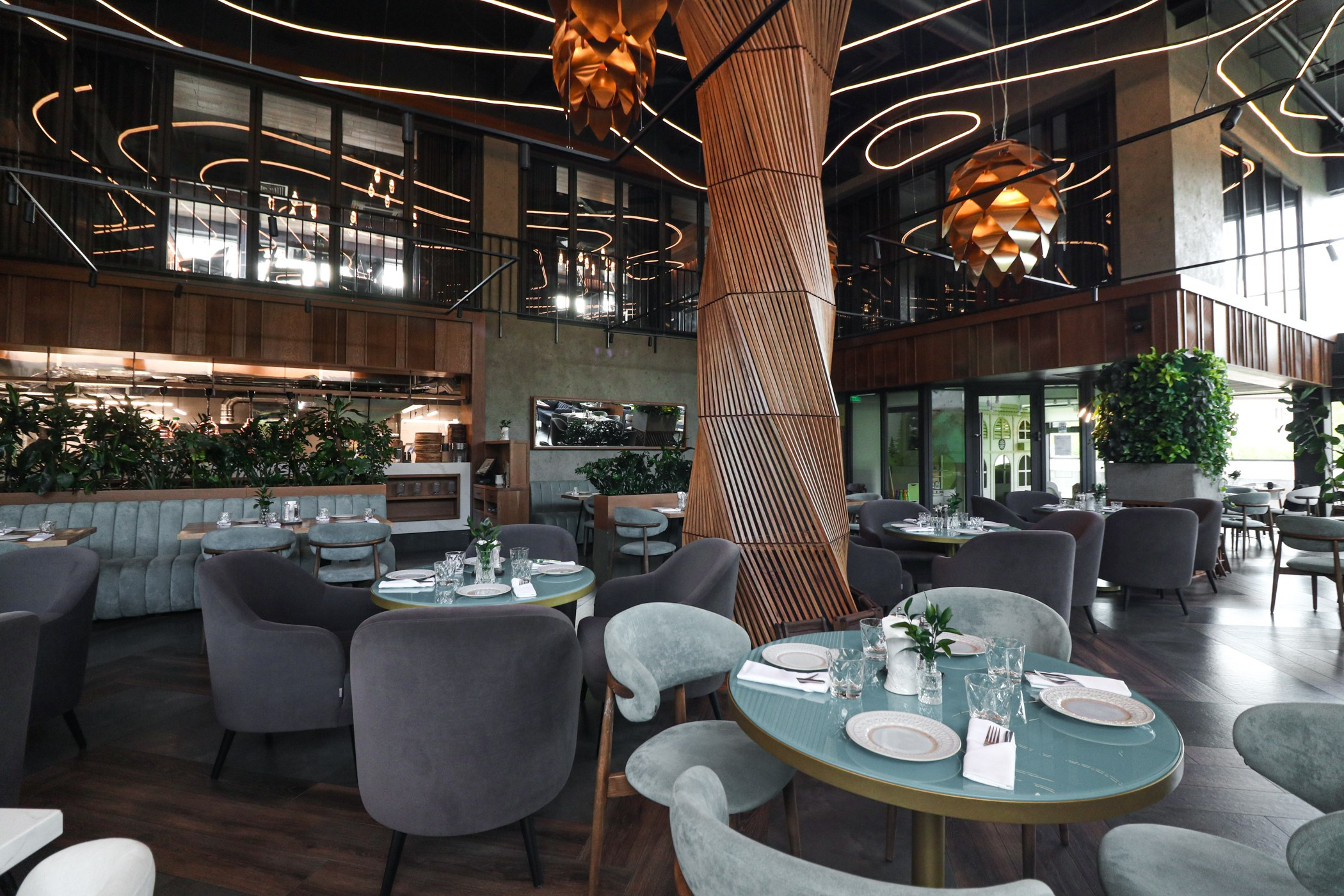 «Белка» ресторан, г. Белокуриха. Контент фотограф Дмитрий Борисов