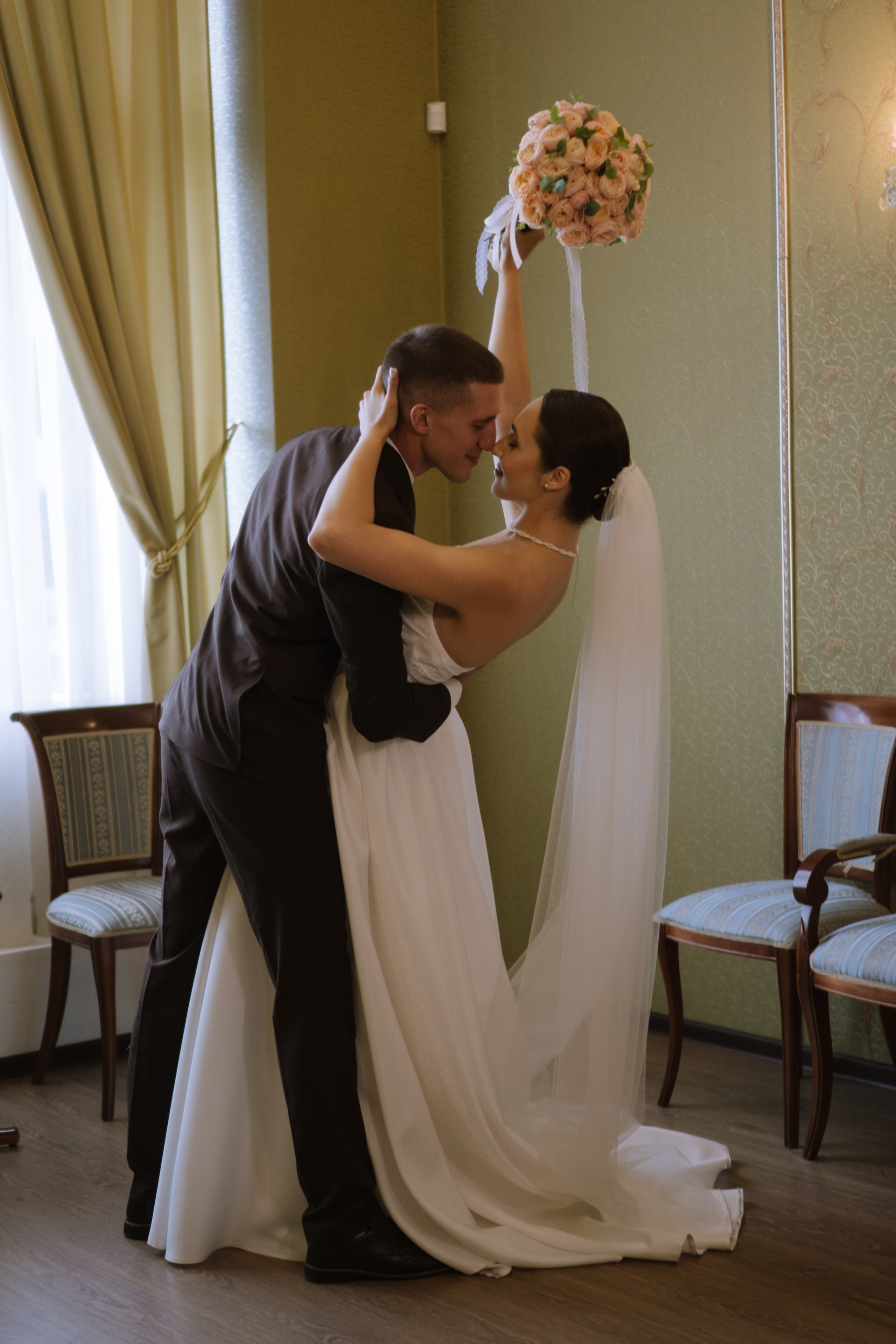 РЕПОРТАЖНАЯ СЬЕМКА В ЗАГСЕ. Профессиональный фотограф, Санкт-Петербург — Виктория Богомолова