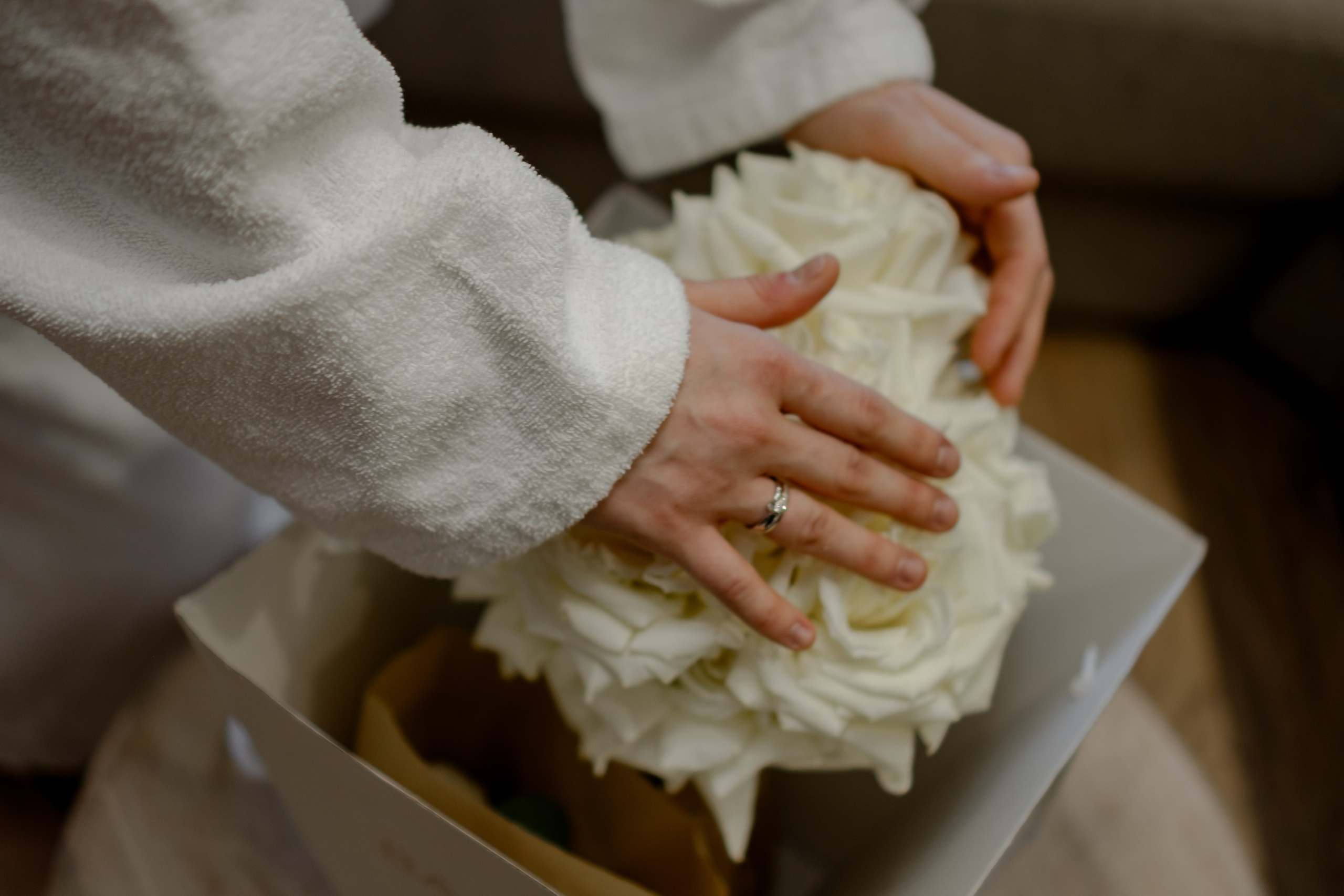 СВАДЕБНАЯ СЬЕМКА СБОРОВ В ОТЕЛЕ И ВЫЕЗД НА ЦЕРЕМОНИЮ (СНЯТО В СИБИРЕ В НИЖНЕВАРТОВСКЕ). Профессиональный фотограф, Санкт-Петербург — Виктория Богомолова