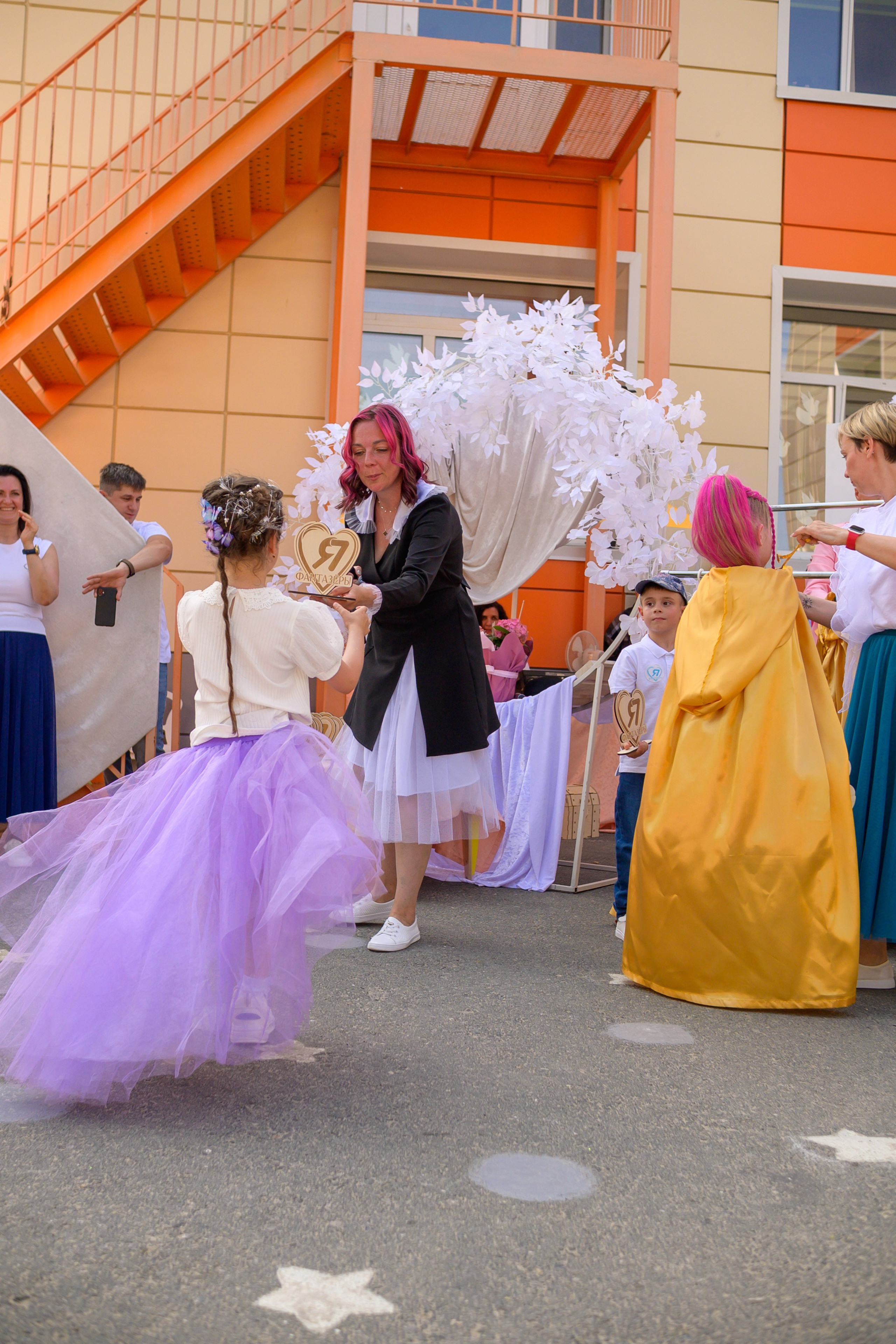 Репортаж выпускного группа «Фантазёры» 3 садик. Фотограф новорожденных, семейный детский в Тюмени Татьяна Морозова