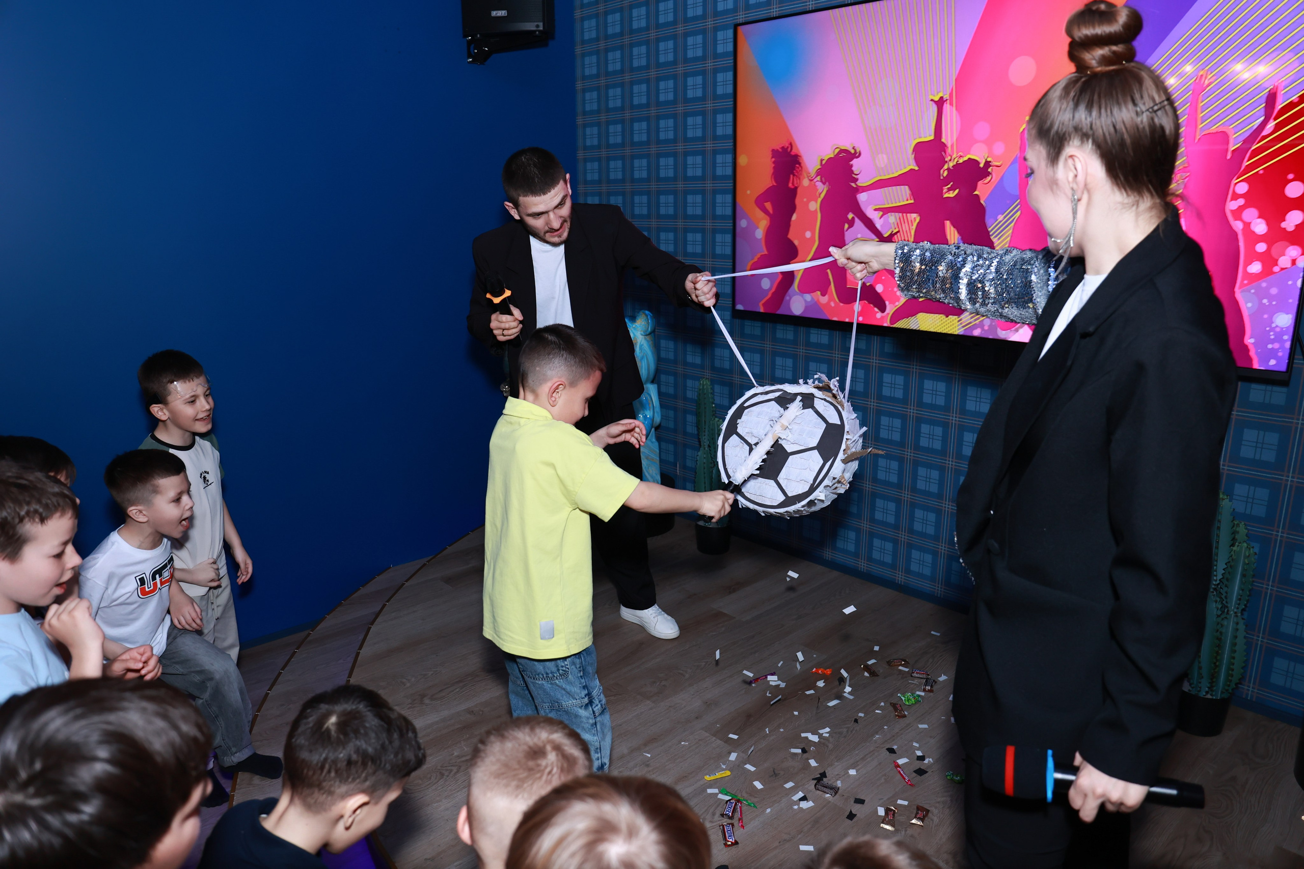 Monkey Pub. Детский семейный фотограф Краснодар