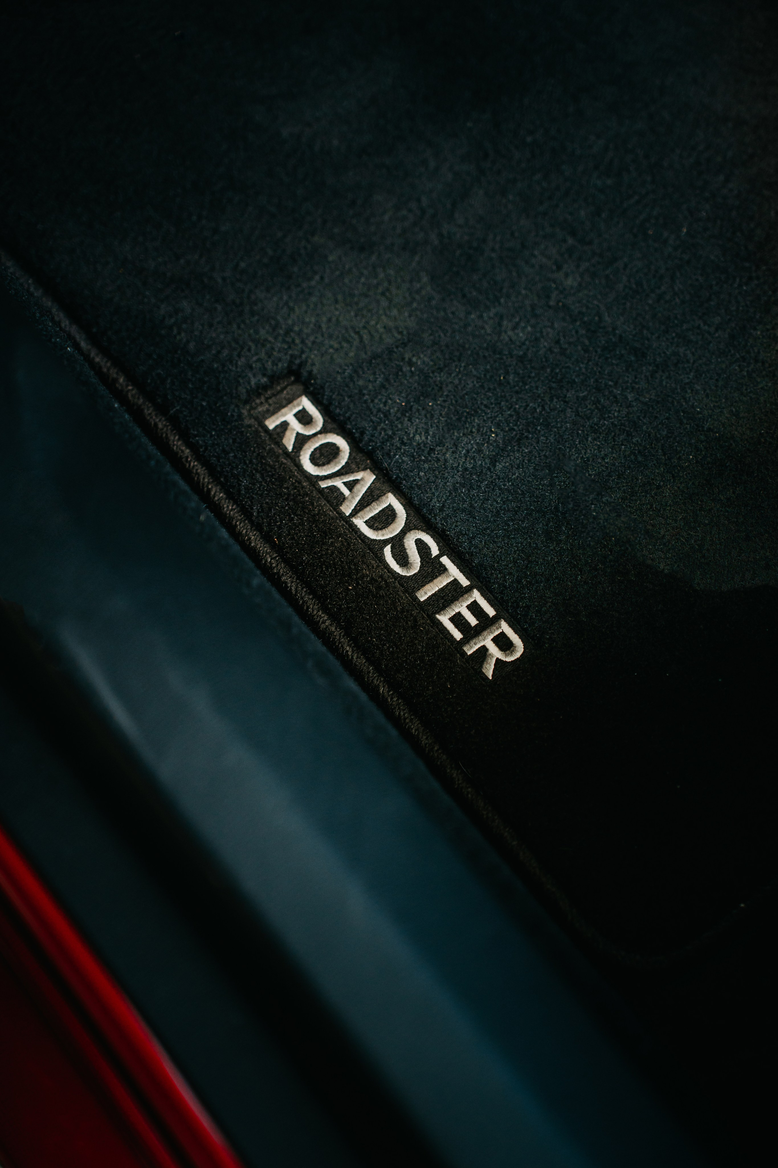 Mazda Roadster 25'. Фотограф, видеограф и пилот дрона на Байкале