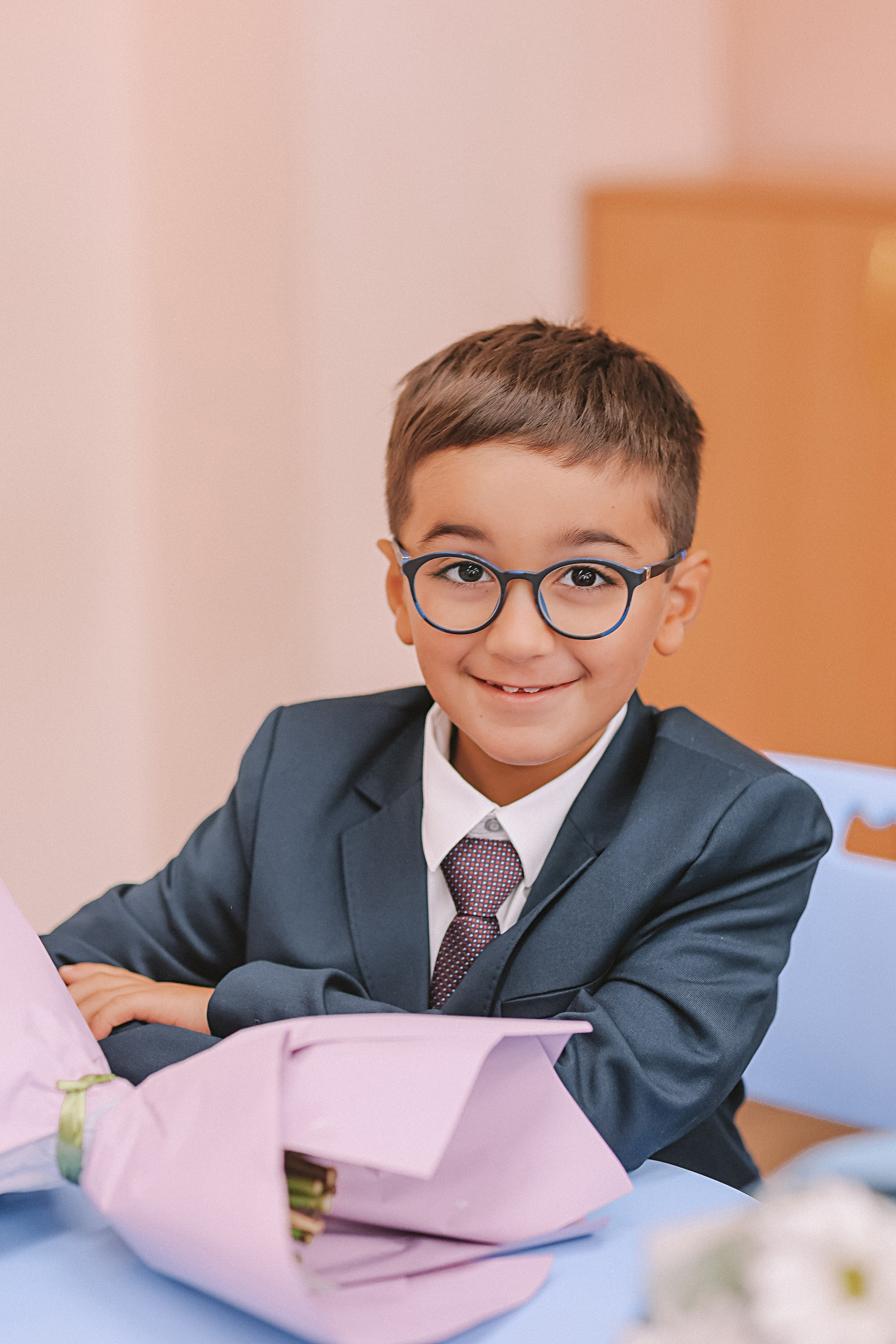 1 сентября линейка+кл час+портреты. Семейный фотограф Тюмень, фотограф на роды Салмина Мария