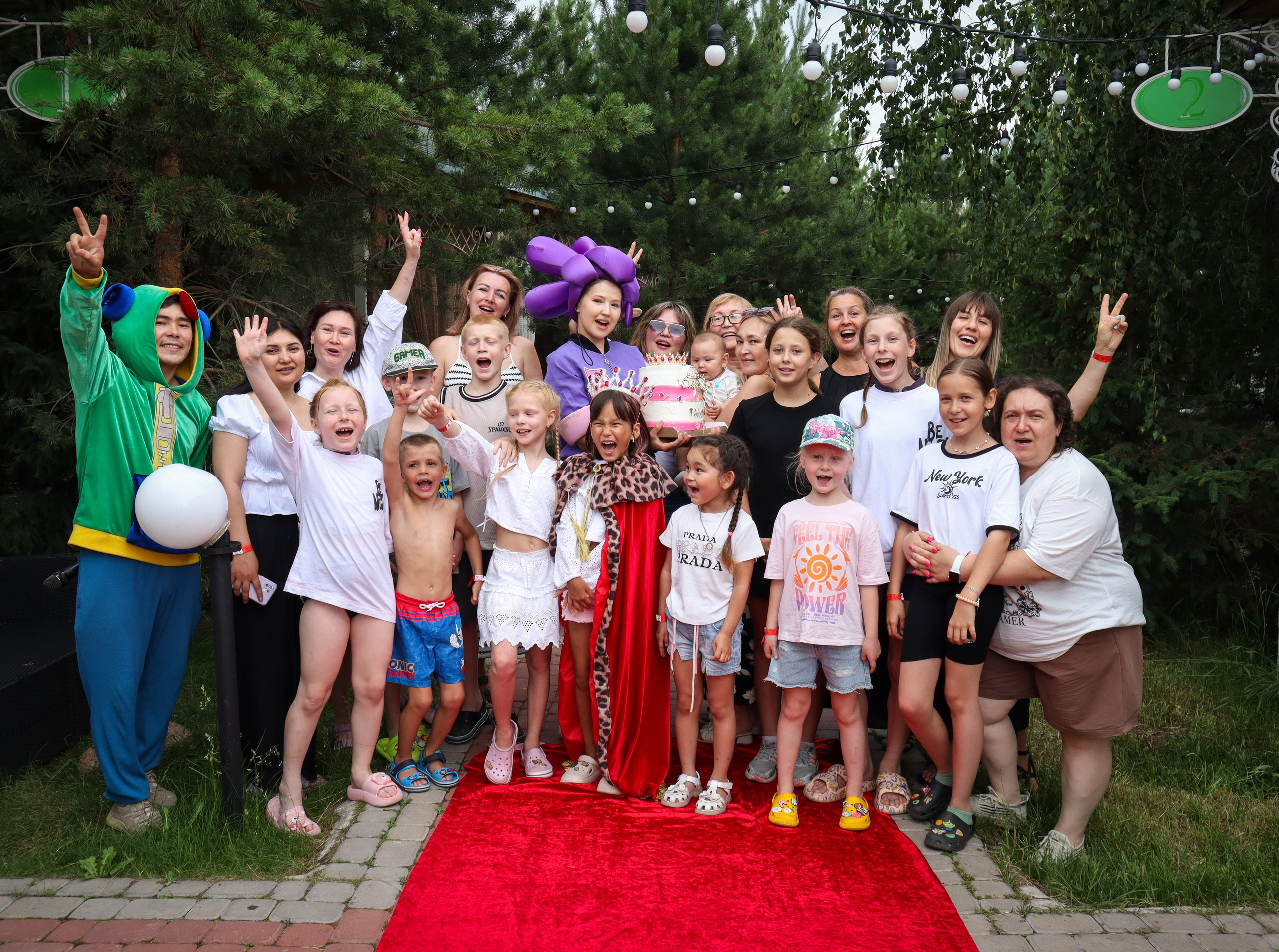 ДЕНЬ РОЖДЕНИЯ. Здравствуйте Меня зовут Берден Ансар, Я профессиональный фотограф