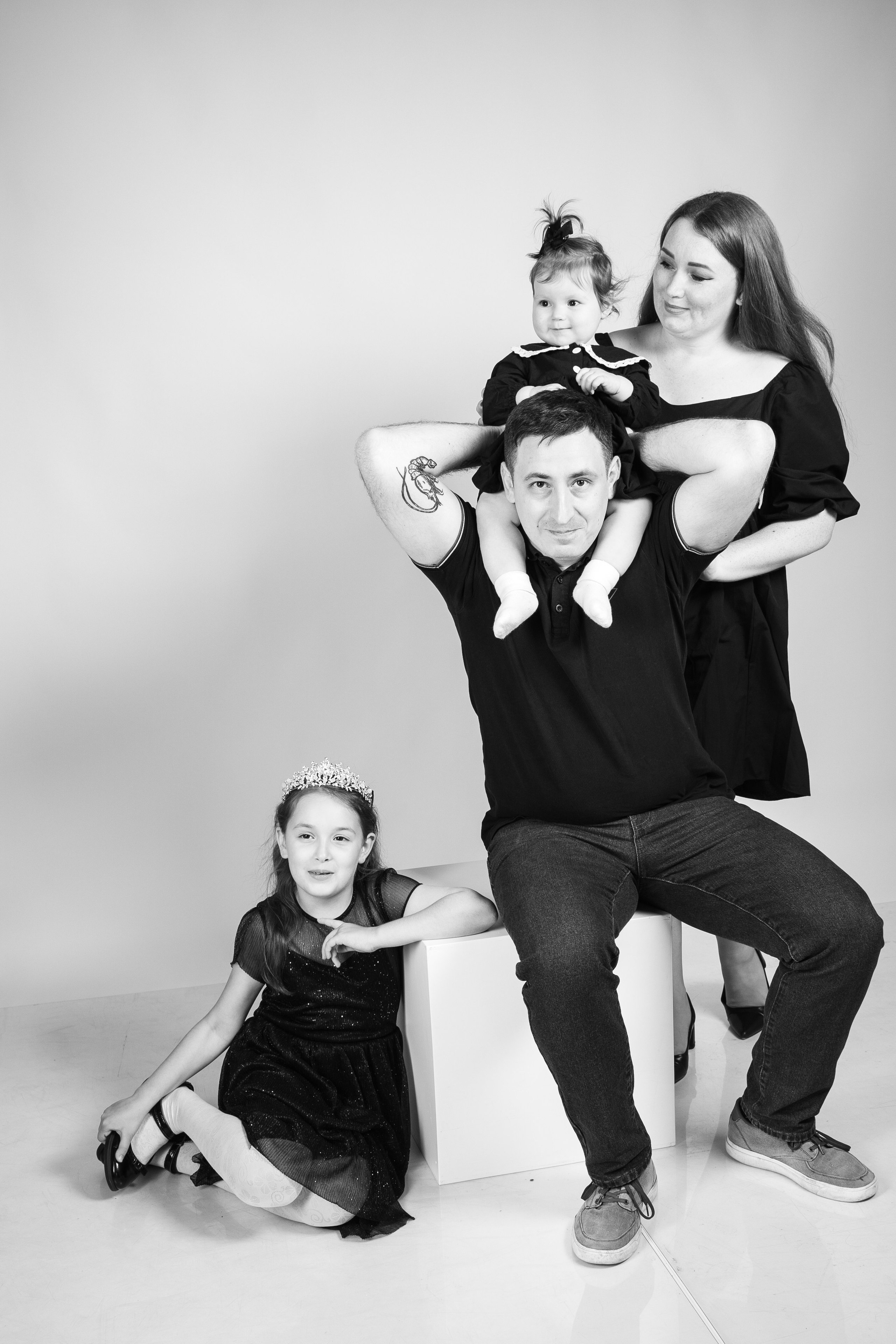 Семейная Елена, Андрей, Оля и Дима. Семейный и женский фотограф, контент фотосессия в Екатеринбурге