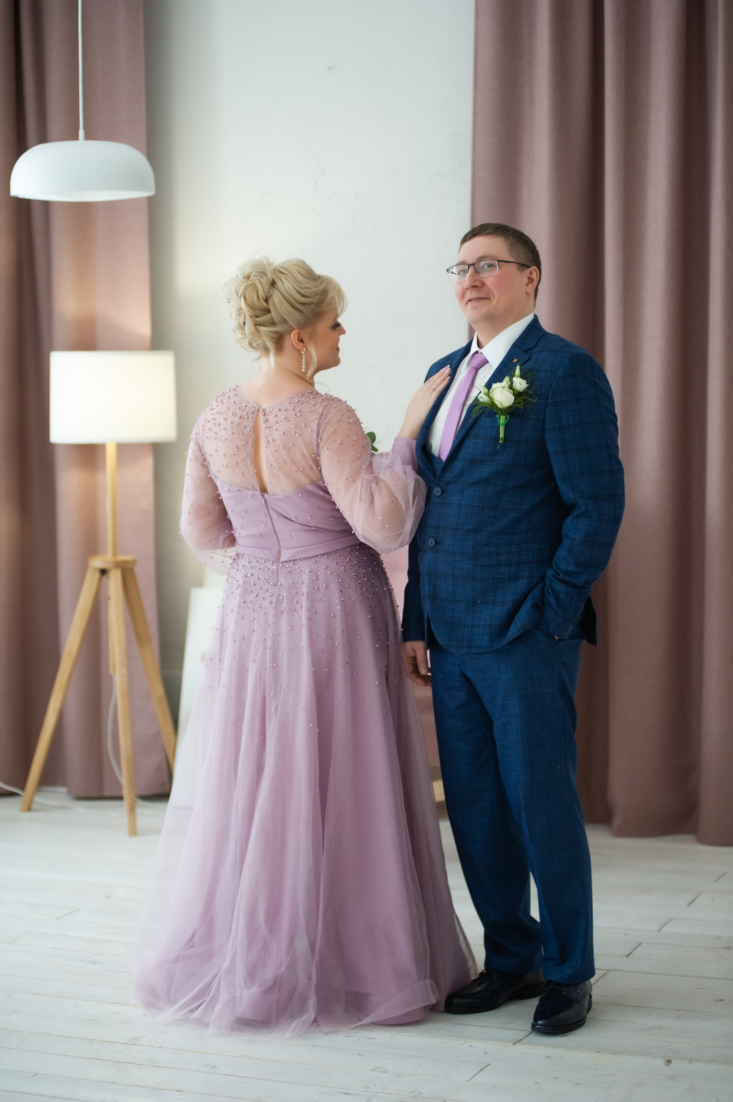 Илья и Елена. Семейный и женский фотограф, контент фотосессия в Екатеринбурге