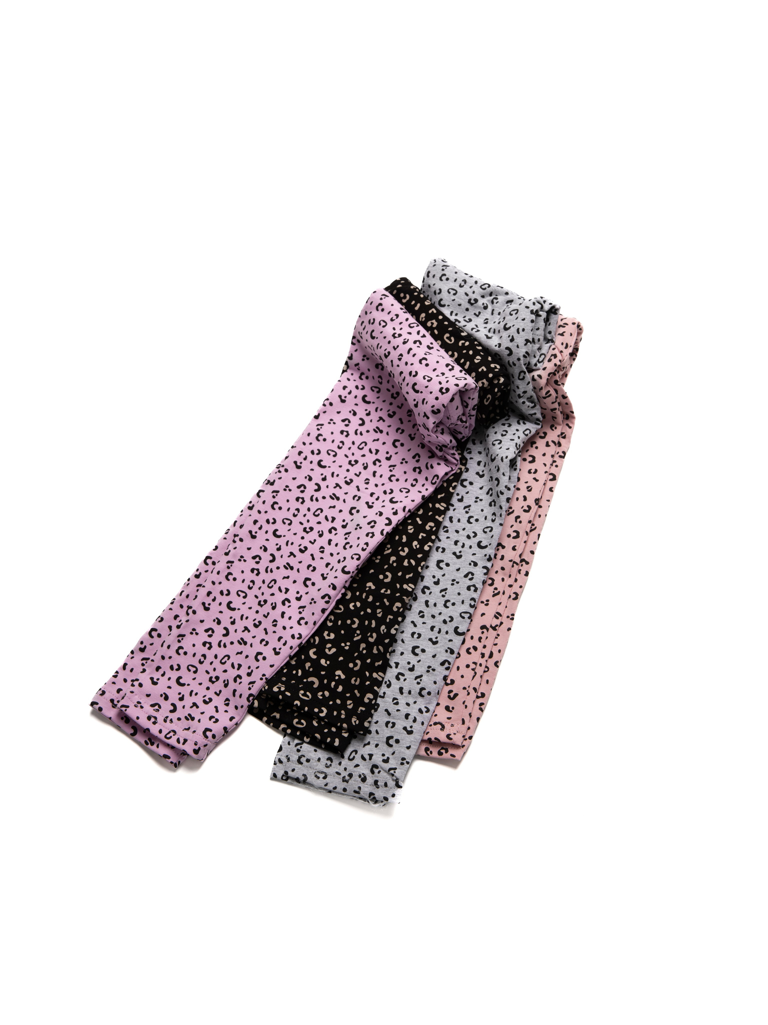 Детские лосины. Фотостудия предметной и модельной съёмки для маркетплейсов