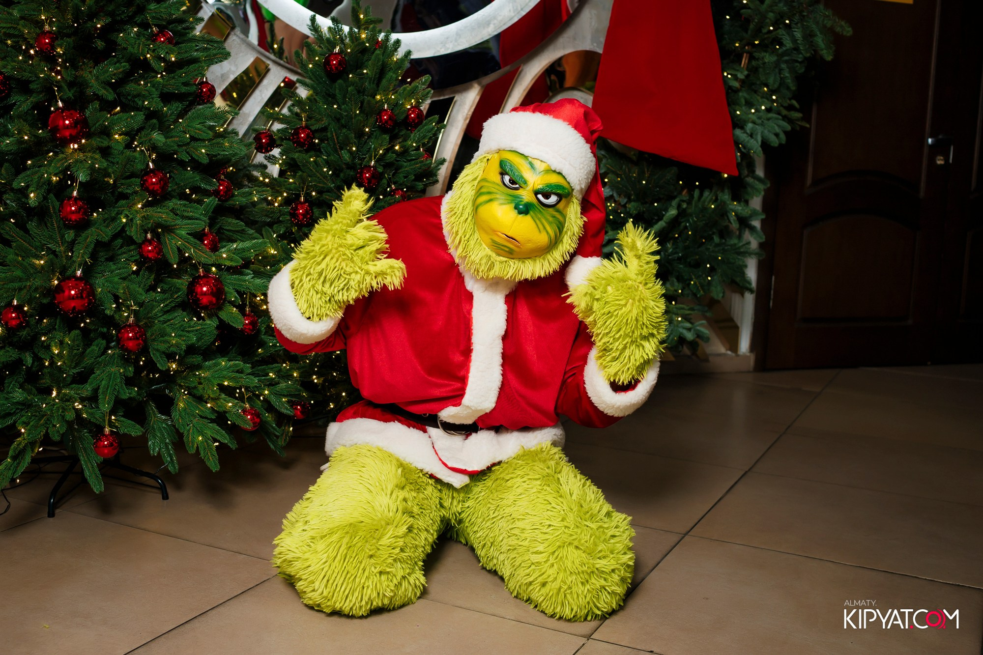 УХО И МЕДВЕДЬ НА КУРМАНГАЗЫ. КИПЯТКОМ АЛМАТЫ! Фотосъемка мероприятий в Алматы