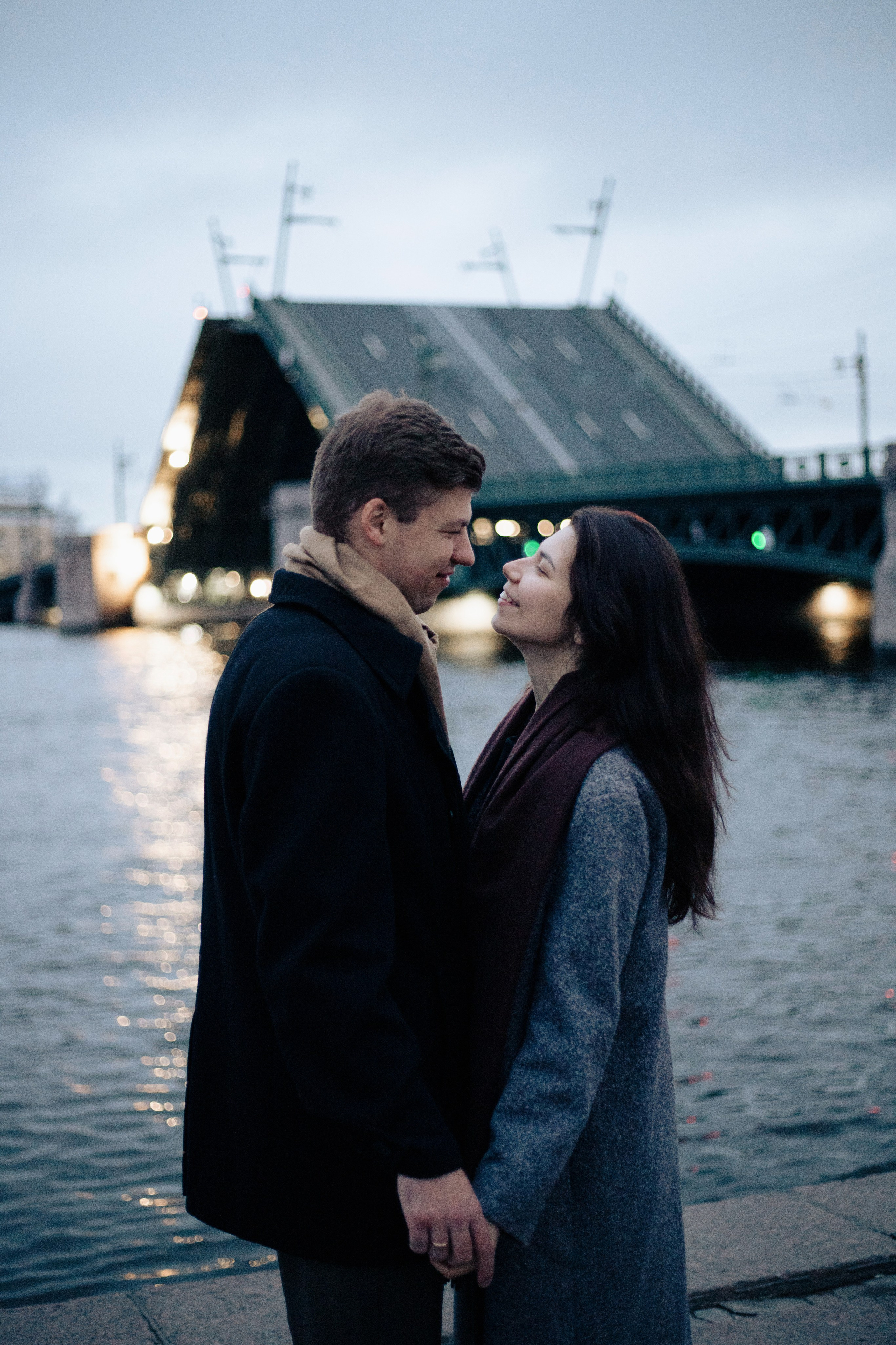 РАЗВОДНЫЕ. Петербургский фотограф — Рия
