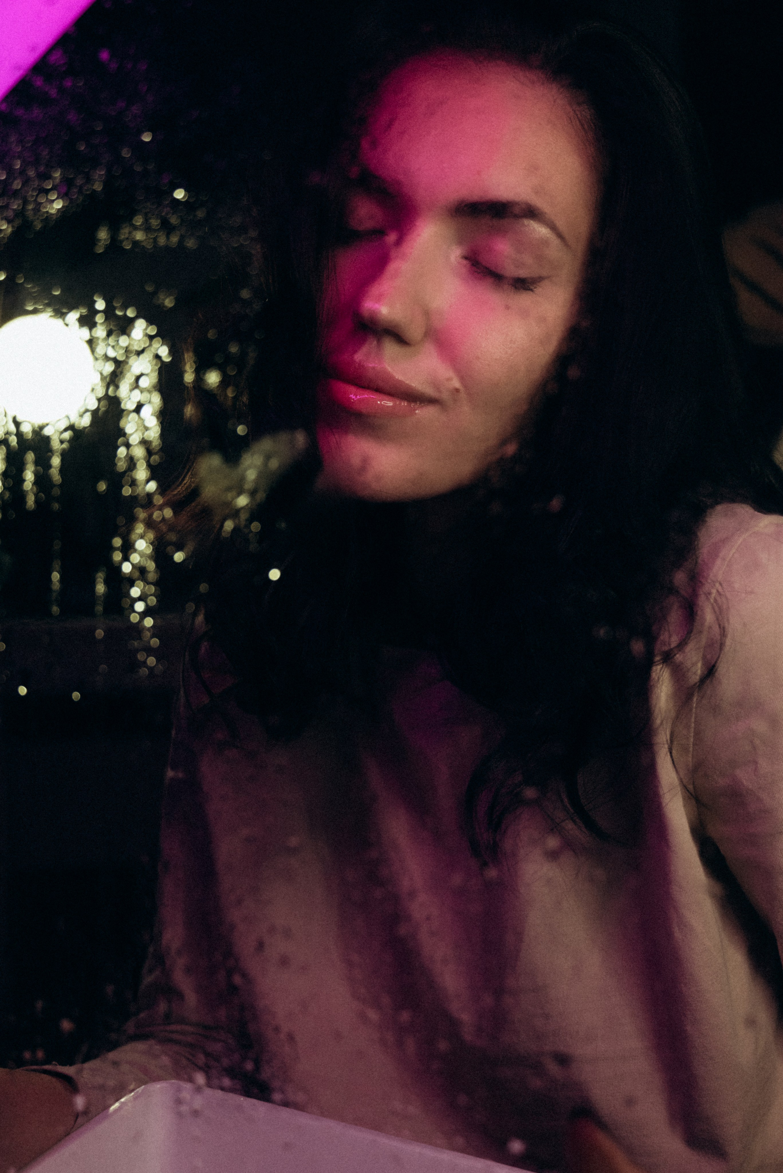 Мокрое стекло