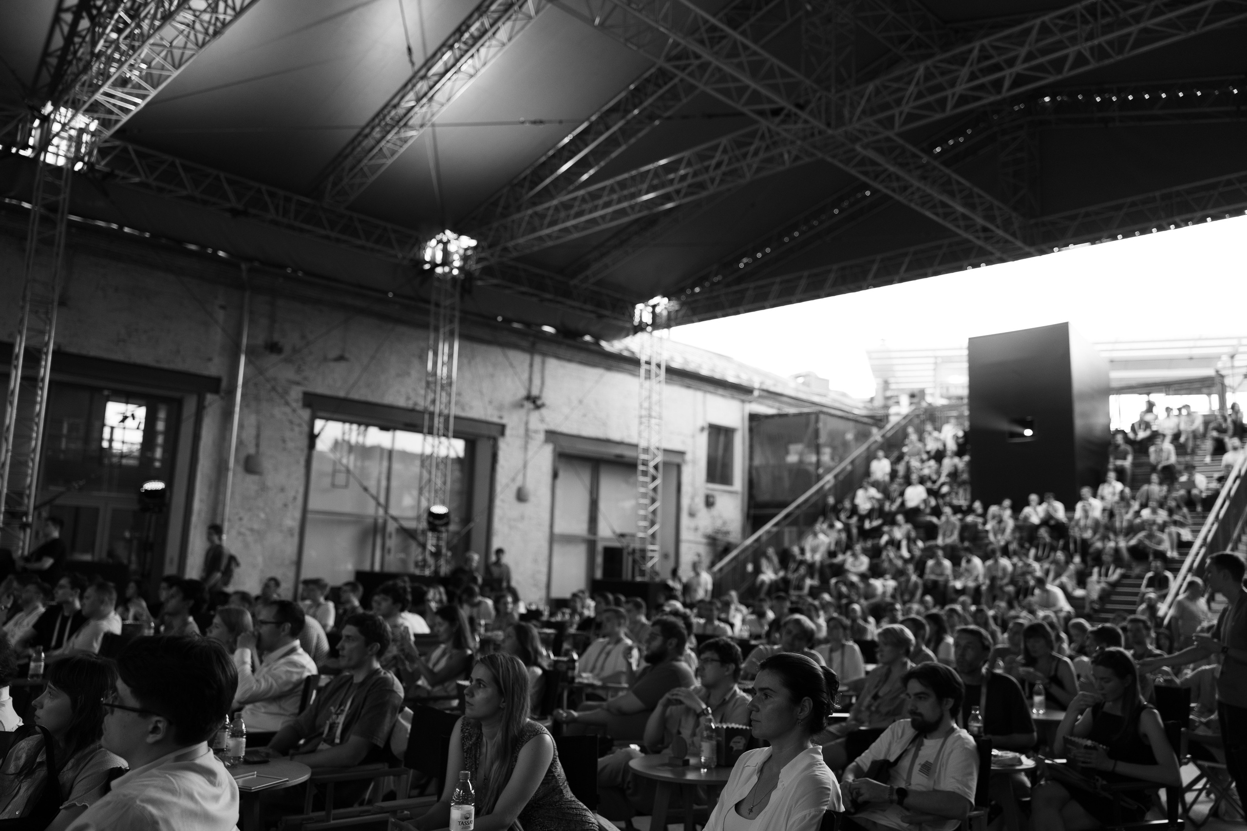 MTC TRUE TECH by Cinema. Свадебный фотограф | Москва