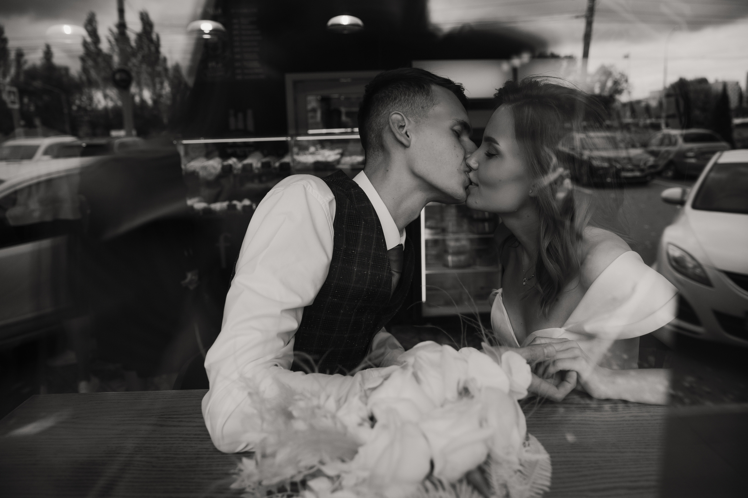 Свадебная фотосессия в Тольятти для Артема и Анастасии. Свадебный и семейный фотограф в Самаре и Тольятти | Елена Топанцева