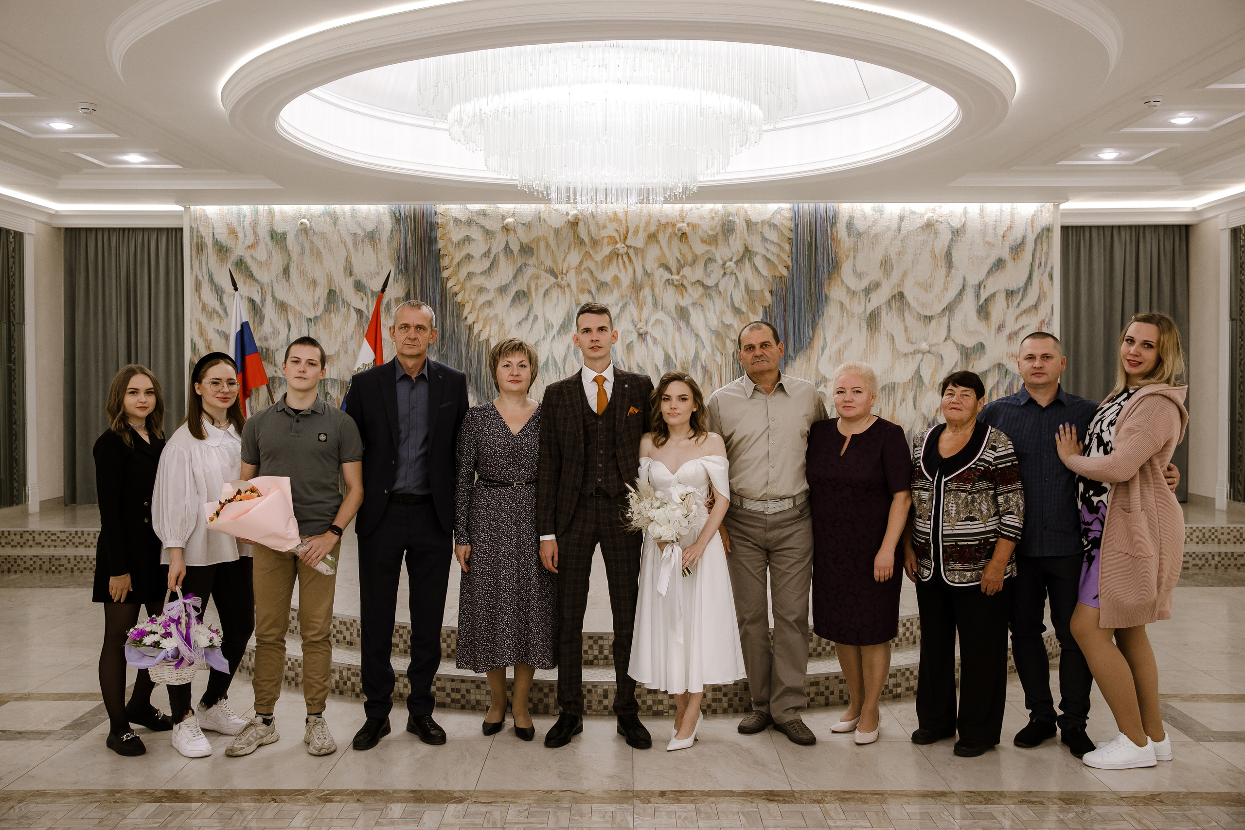 Свадебная фотосессия в Тольятти для Артема и Анастасии. Свадебный и семейный фотограф в Самаре и Тольятти | Елена Топанцева