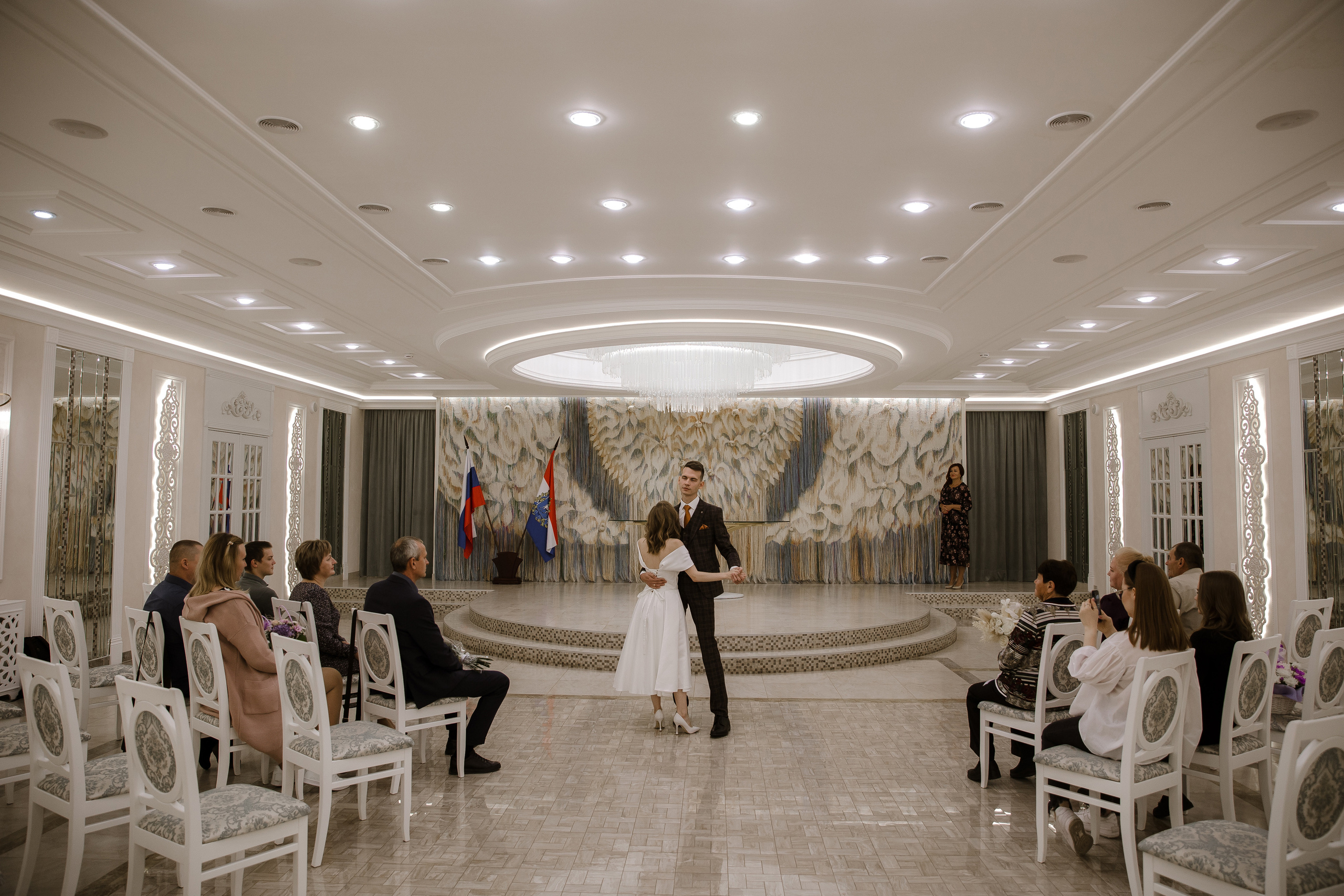 Свадебная фотосессия в Тольятти для Артема и Анастасии. Свадебный и семейный фотограф в Самаре и Тольятти | Елена Топанцева