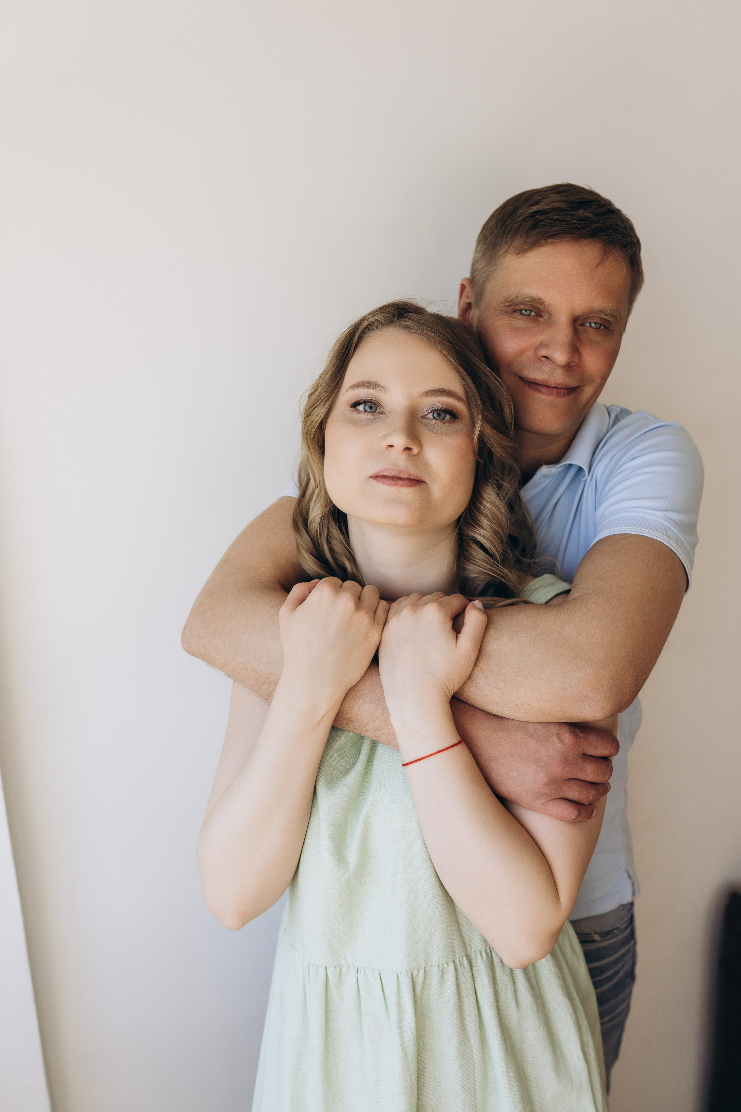 Семейная фотосессия в студии в Москве, семейный фотограф Анна Полушина. Свадебный фотограф в Москве Анна Полушина