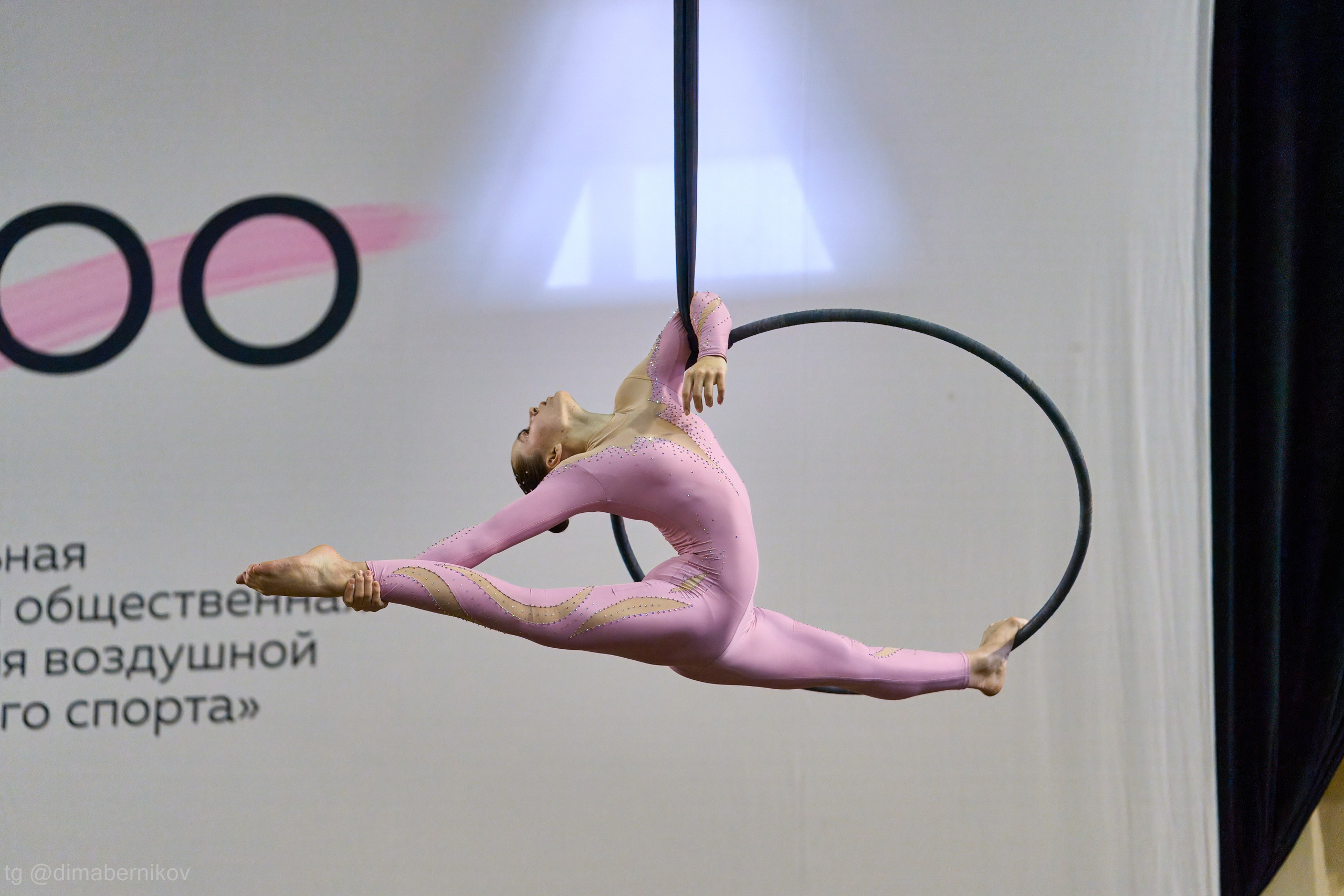 Воздушная гимнастика. Лучший фотограф без диплома Дима Берников