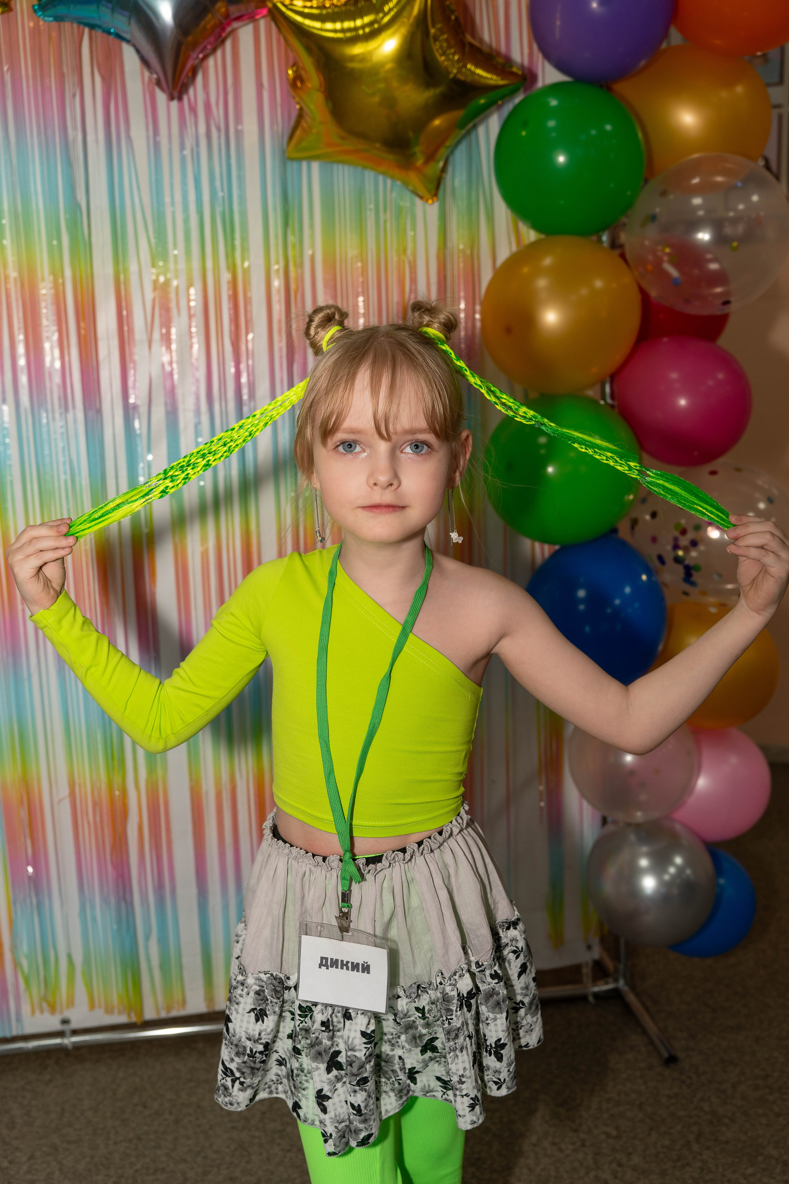 Съёмки в школе и садах, выпускные альбомы