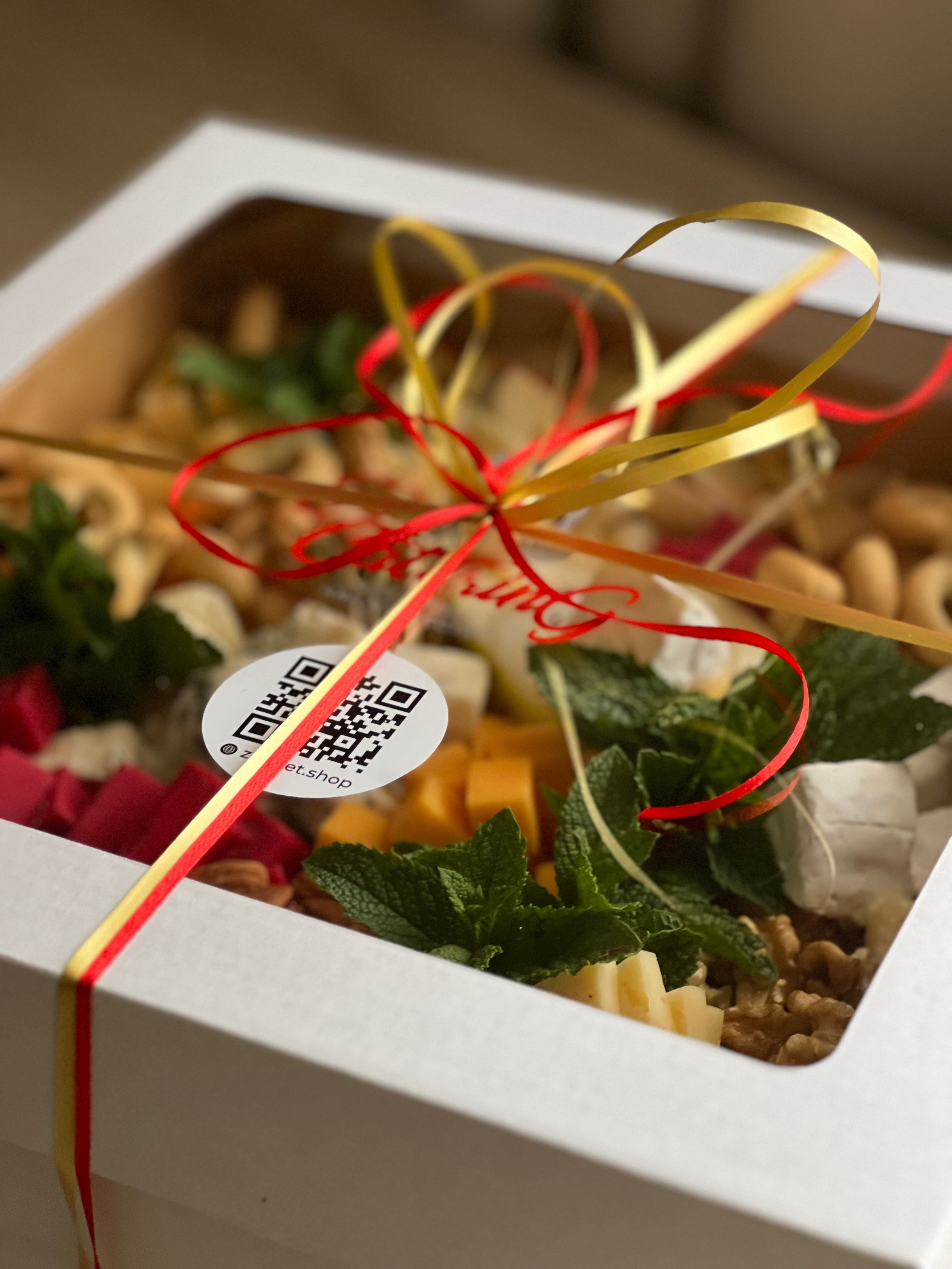 ГастроБоксы. Выездной кейтеринг, съедобные букеты, торты и сладости на заказ