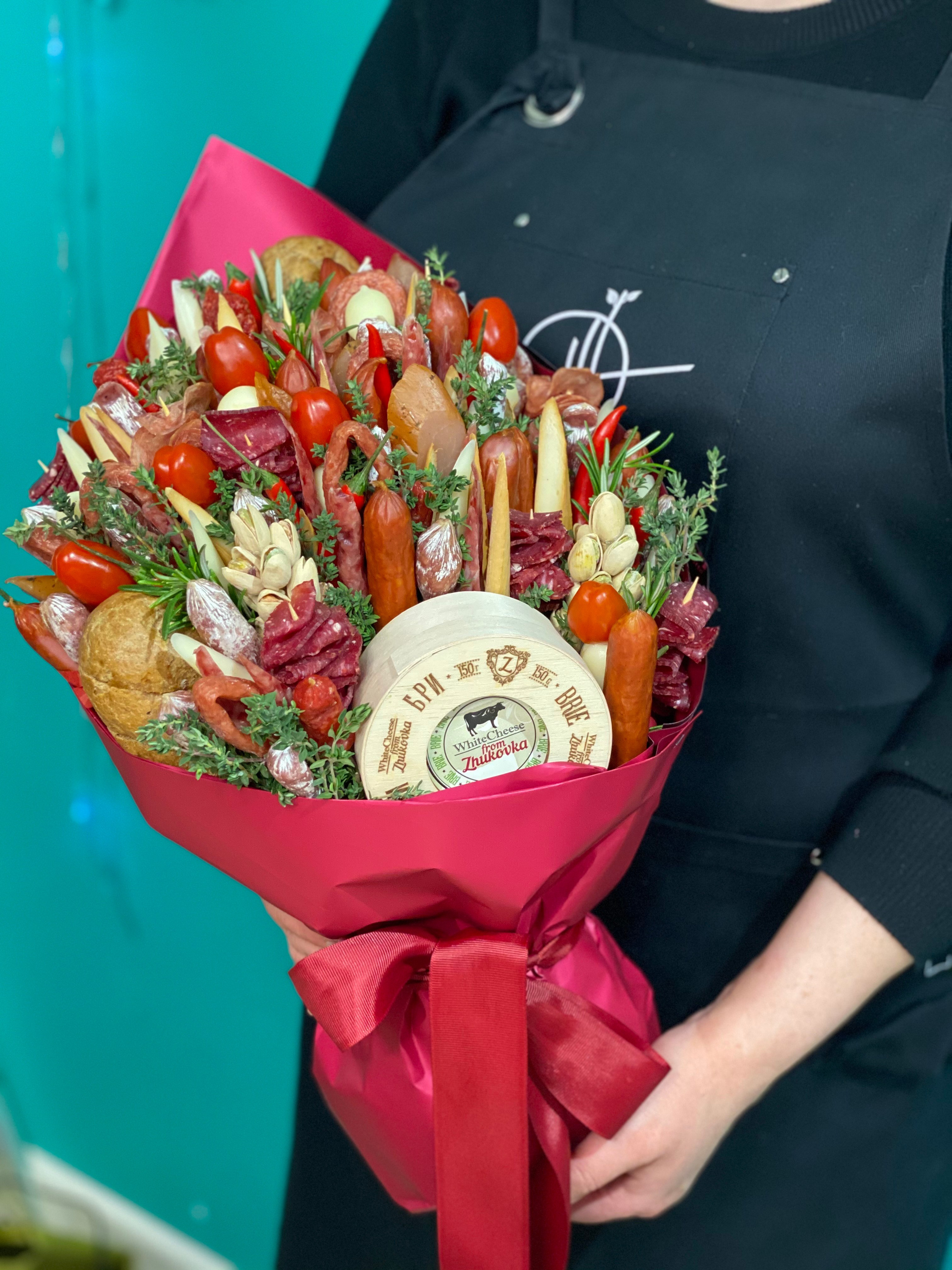 Колбасные. Выездной кейтеринг, съедобные букеты, торты и сладости на заказ